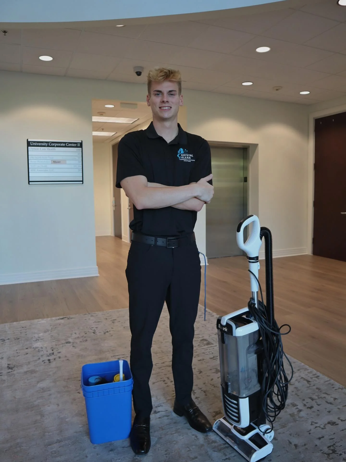 At Krystal Klean, we specialize in keeping workplaces spotless, organized and welcoming

From offices and dental studios to commercial spaces of all sizes, we provide reliable cleaning solutions tailored to each client&rsquo;s needs

Our mission is s