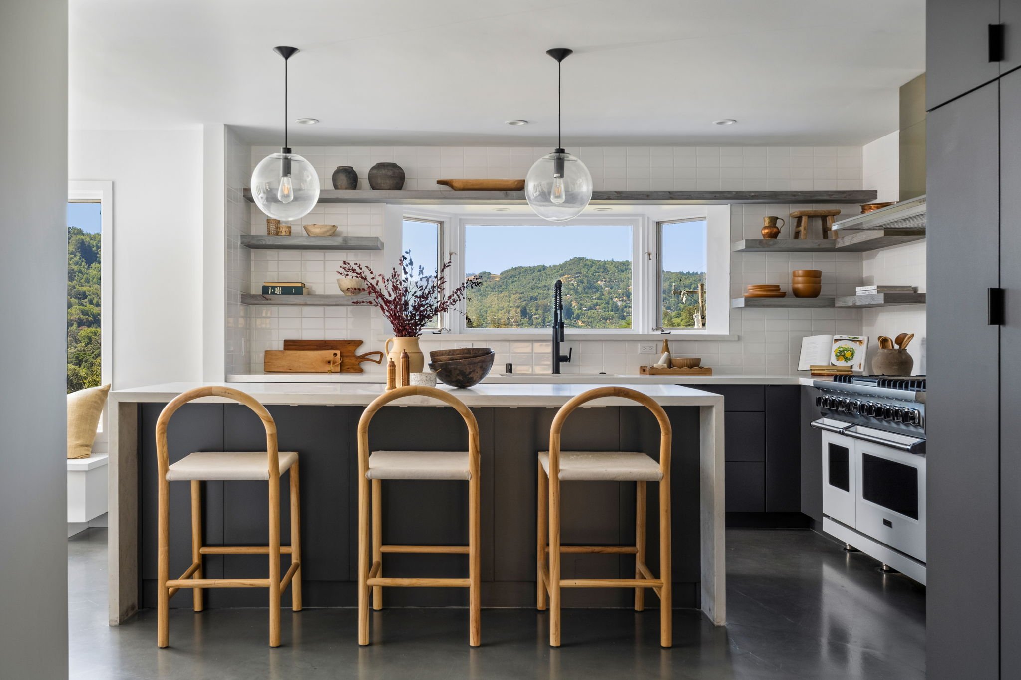 77 Mountain View Avenue, San Anselmo