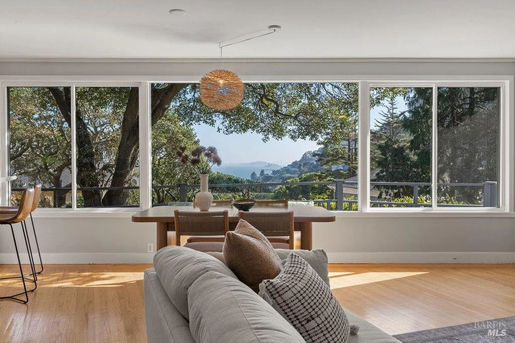 650 Main Street, Sausalito