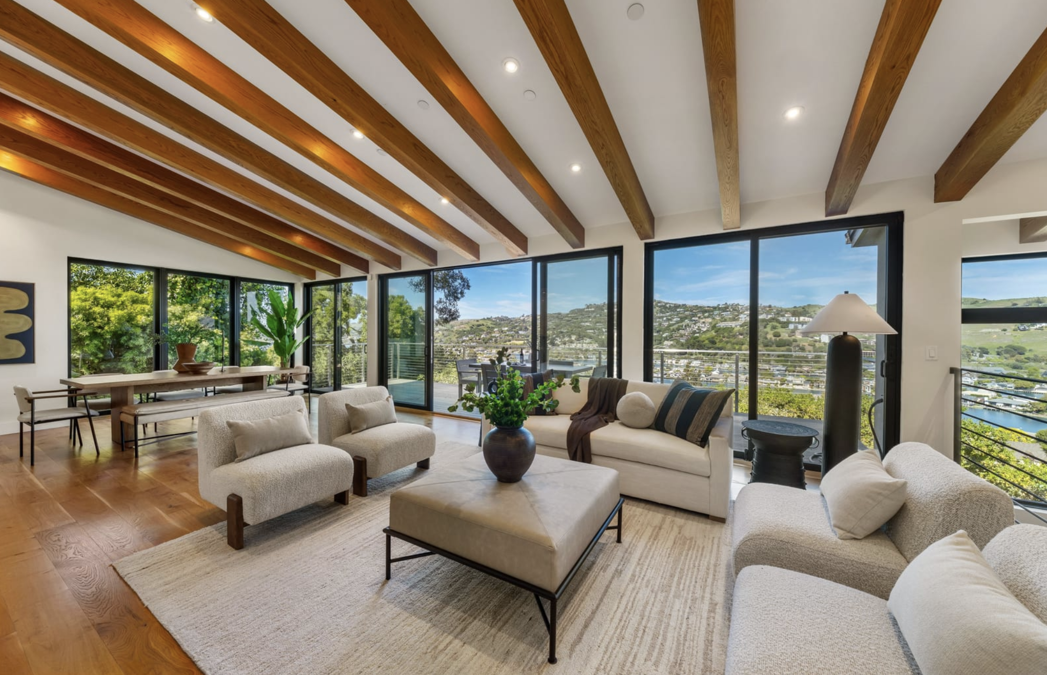 15 Oak Place, Belvedere