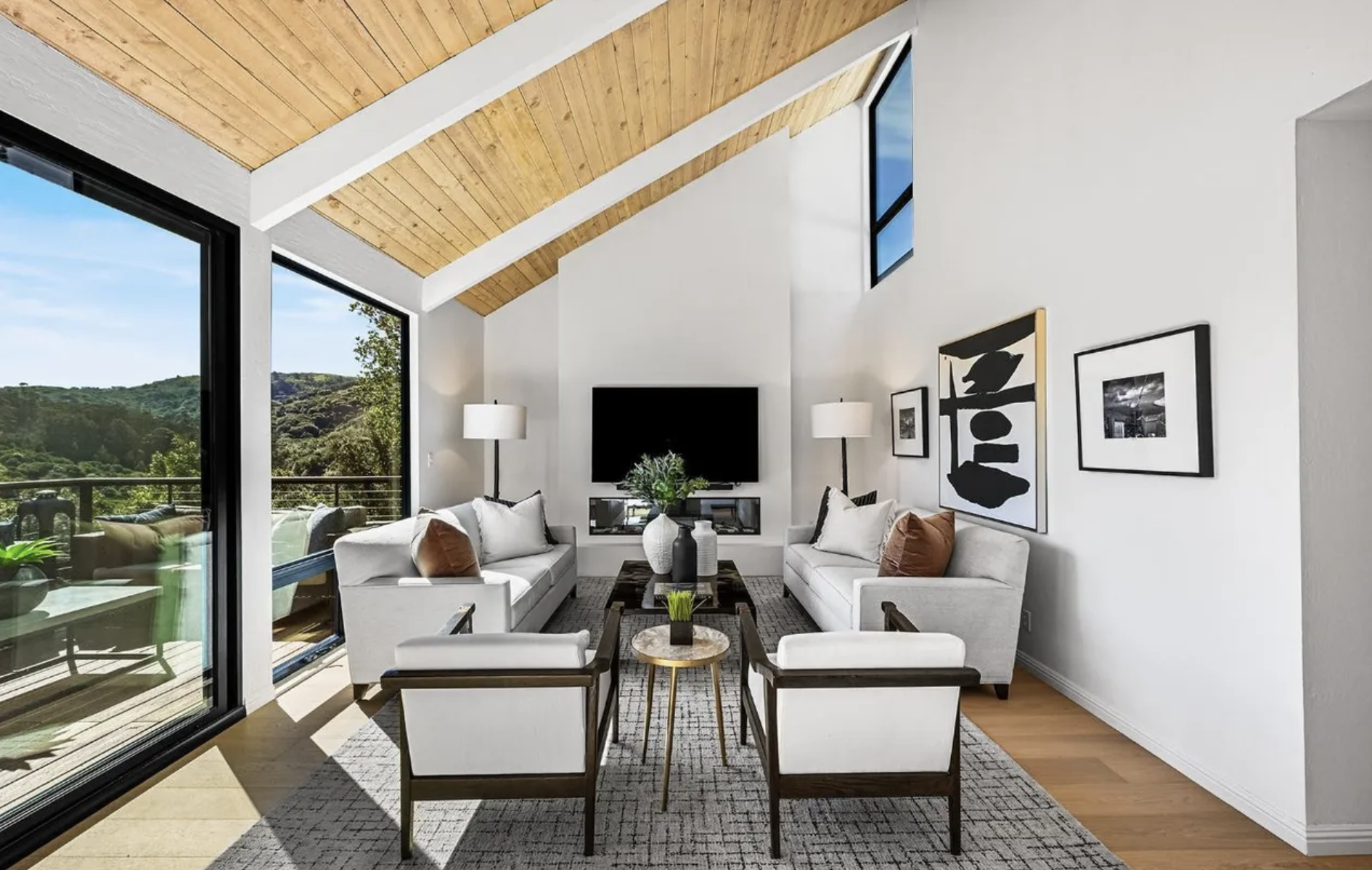 343 Carrera Drive, Mill Valley