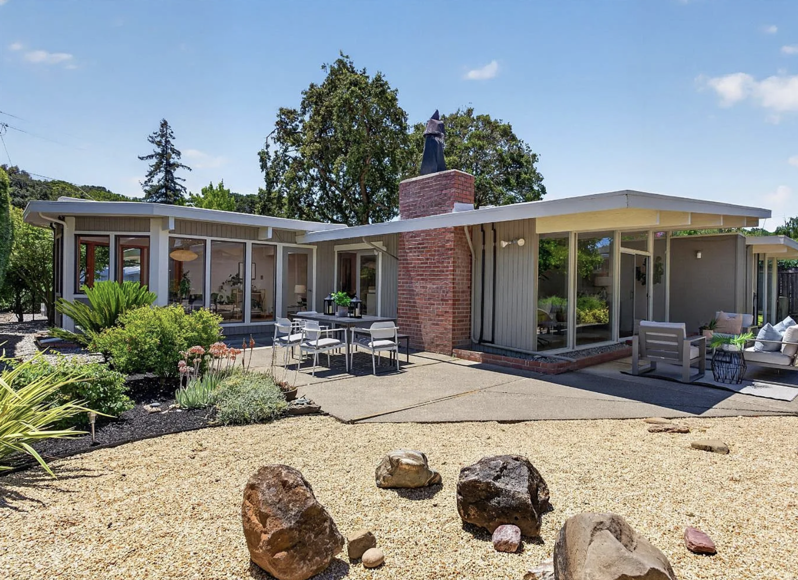 678 Appleberry Drive, San Rafael