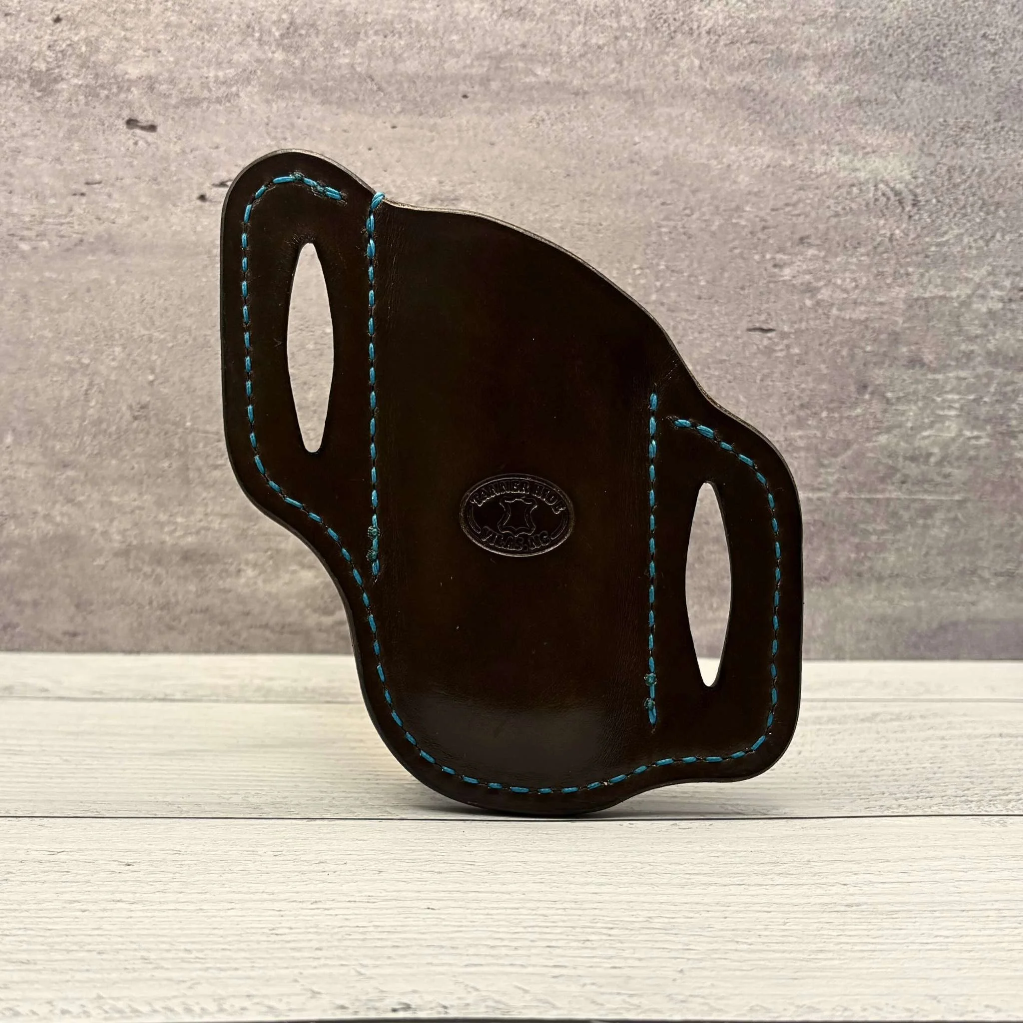 Leather multi-tool sheath for everyday carry
