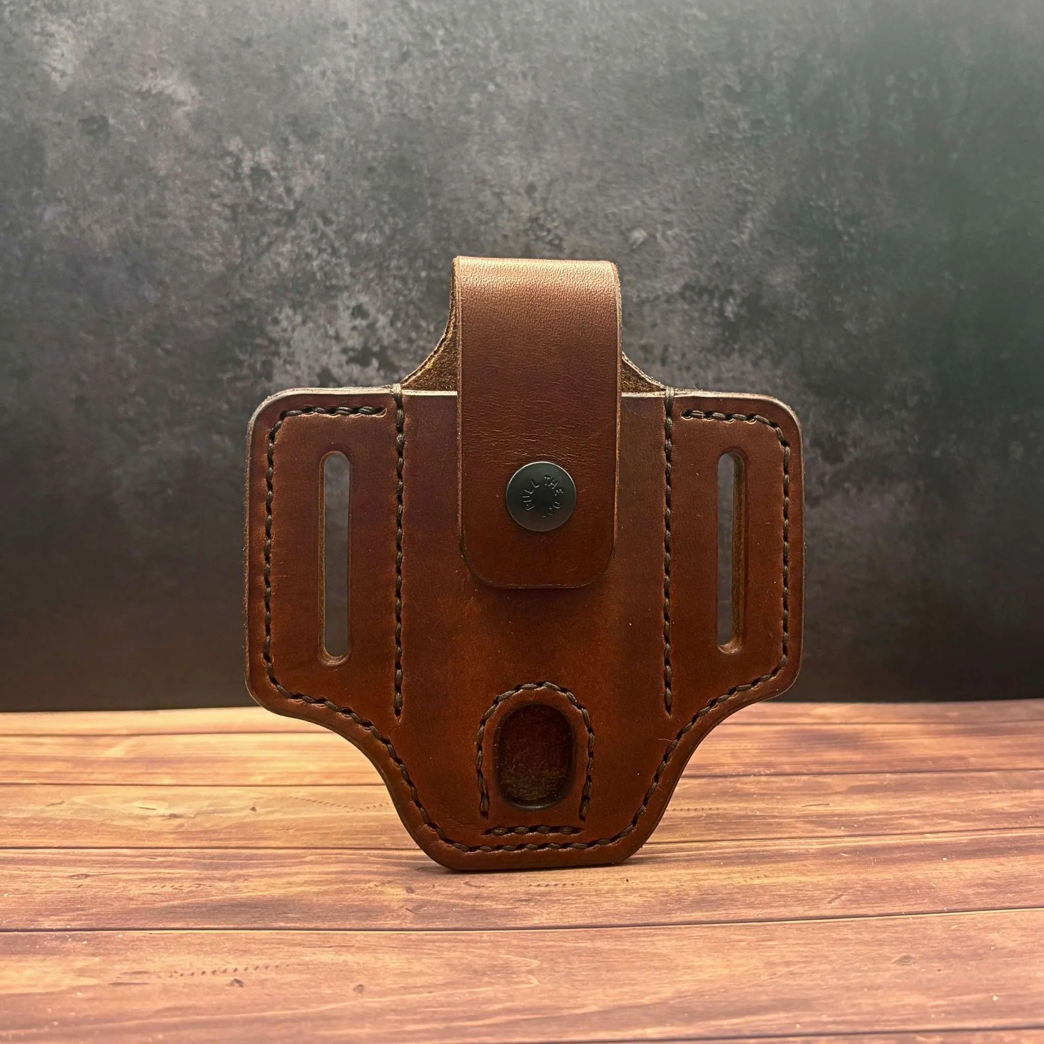 Leather multi-tool sheath for everyday carry