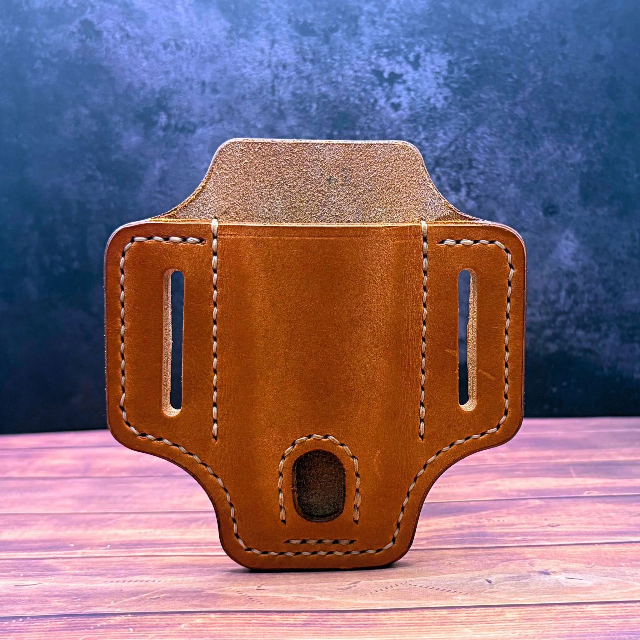 Leather multi-tool sheath for everyday carry