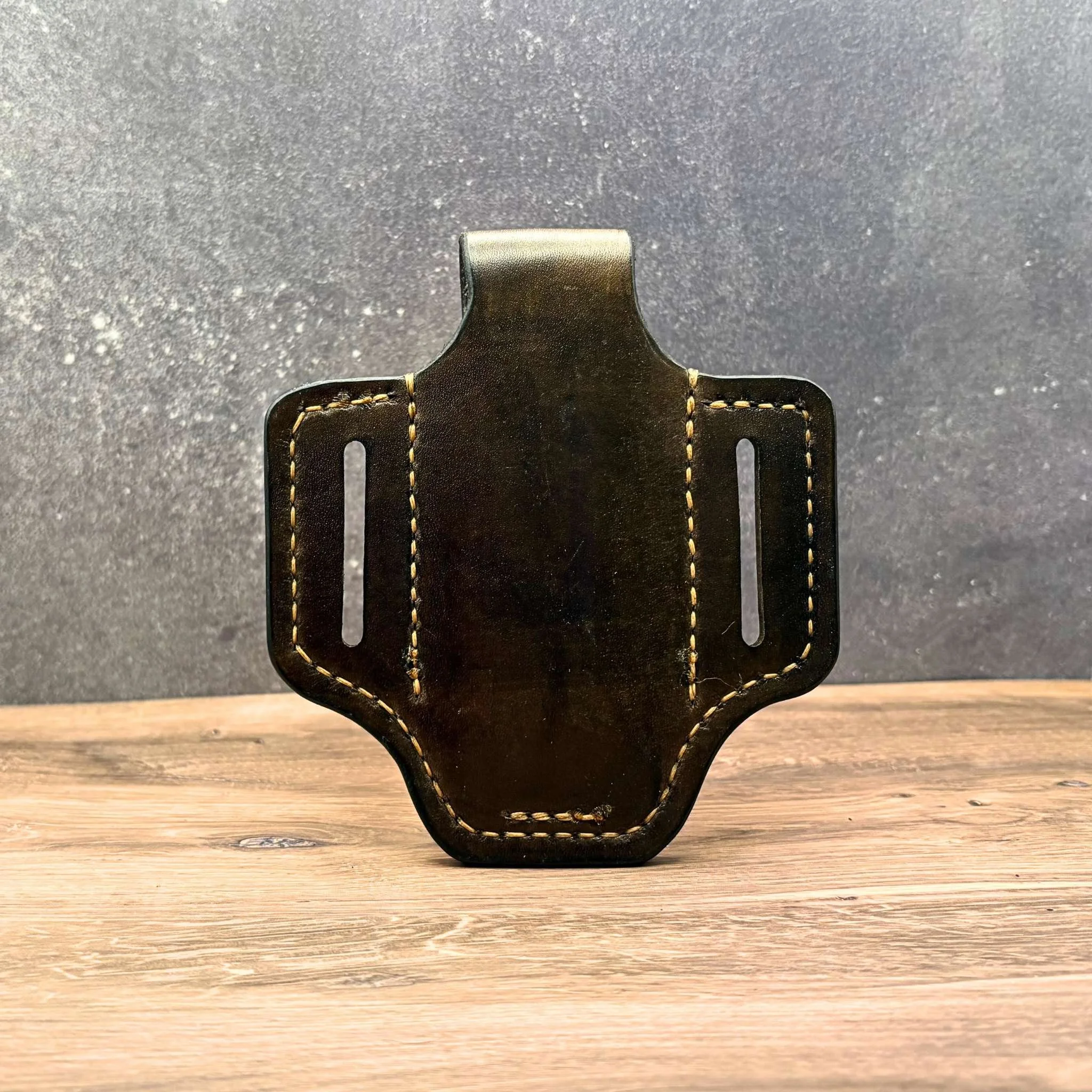 Leather multi-tool sheath for everyday carry