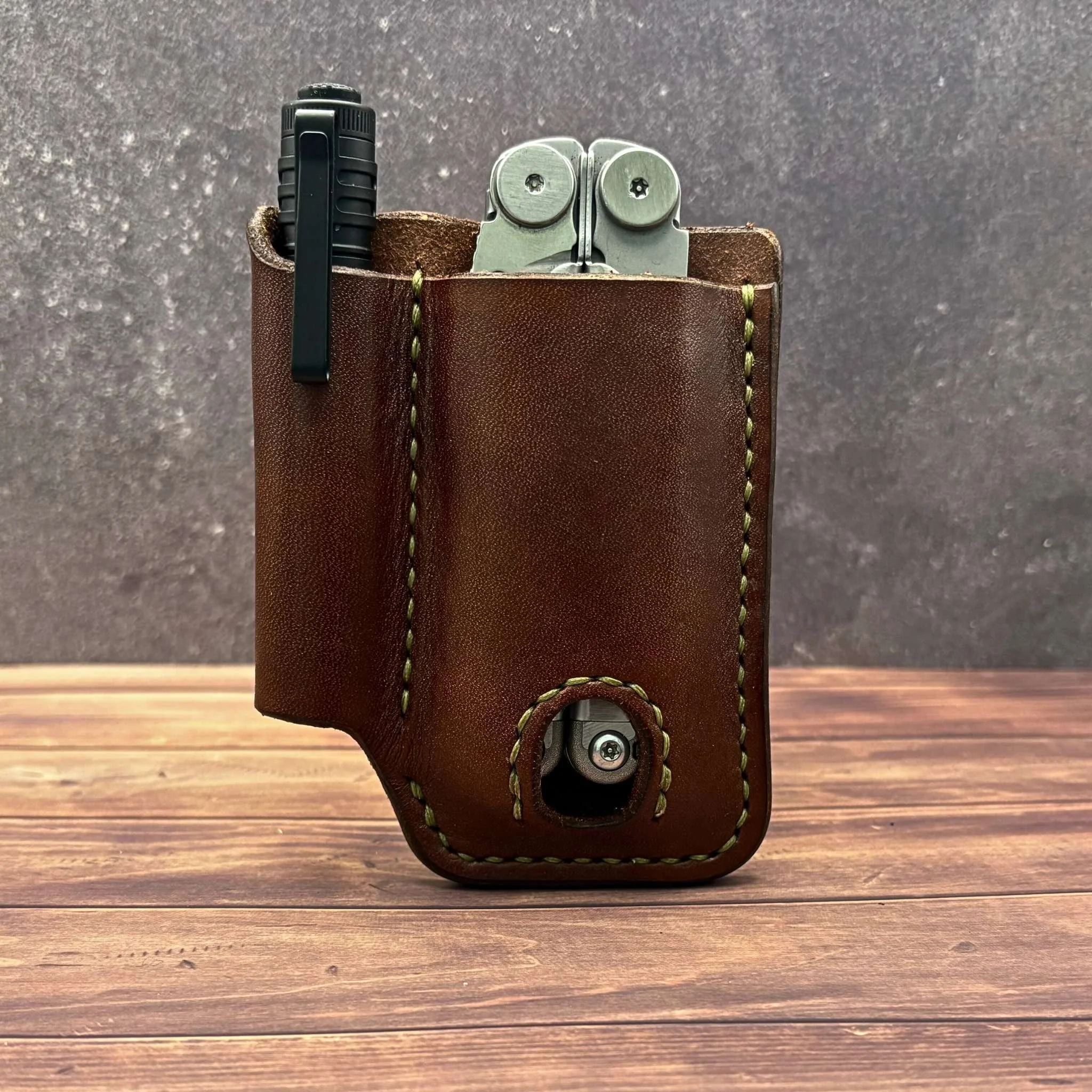 Leather multi-tool sheath for everyday carry