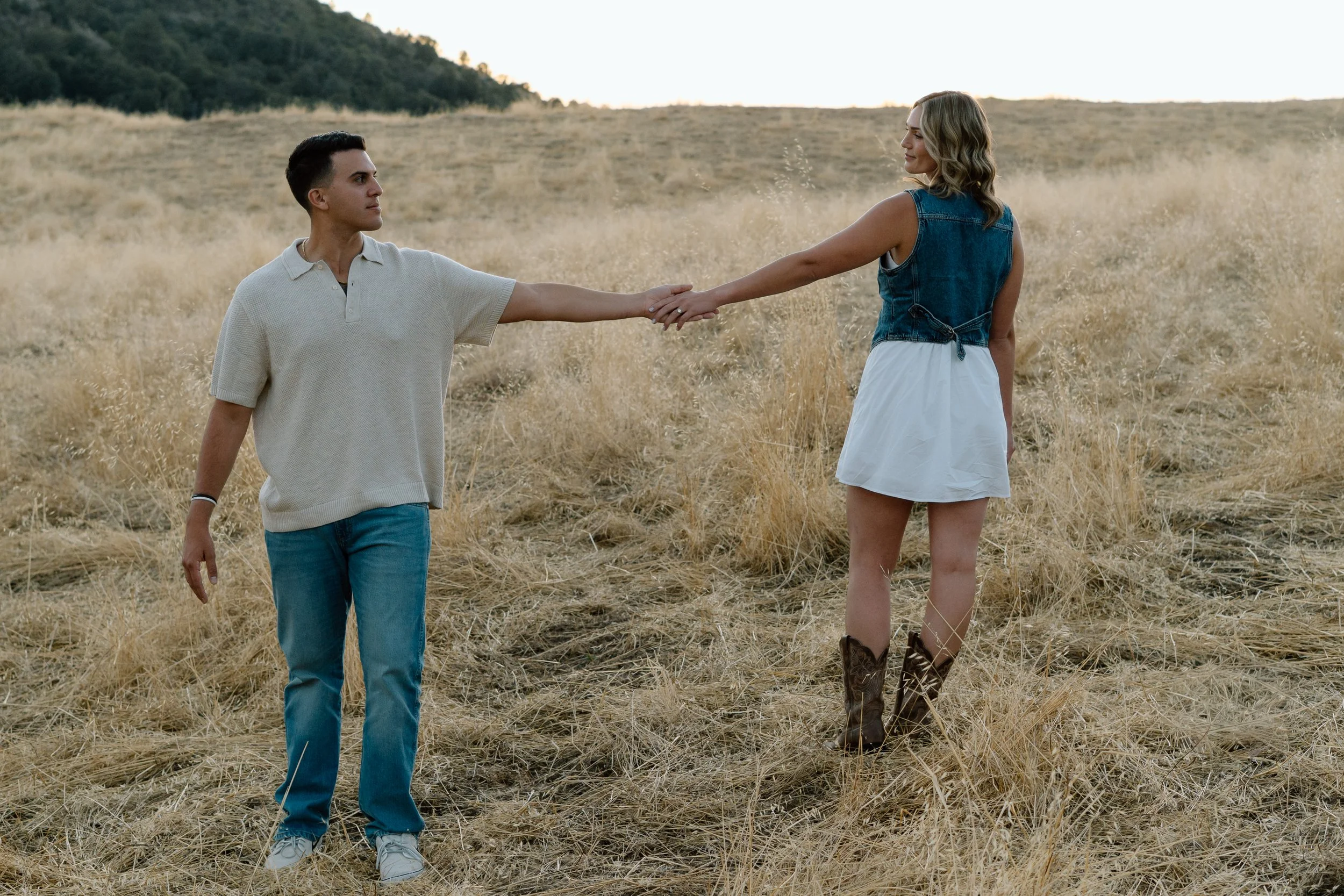 mountain-engagement-photo-julian-california.jpg