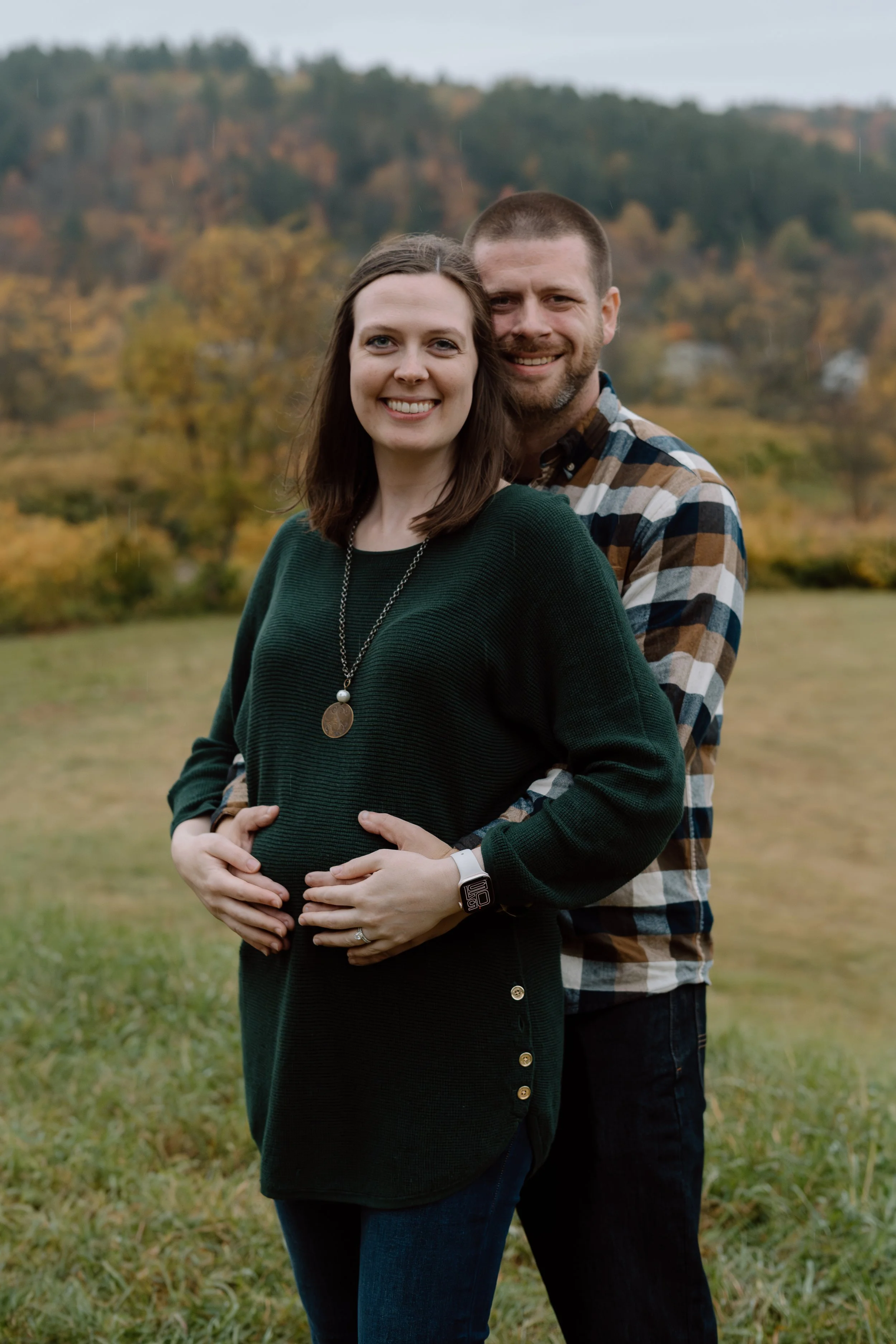 Maternity-photo-Stowe-church-vermont.jpg