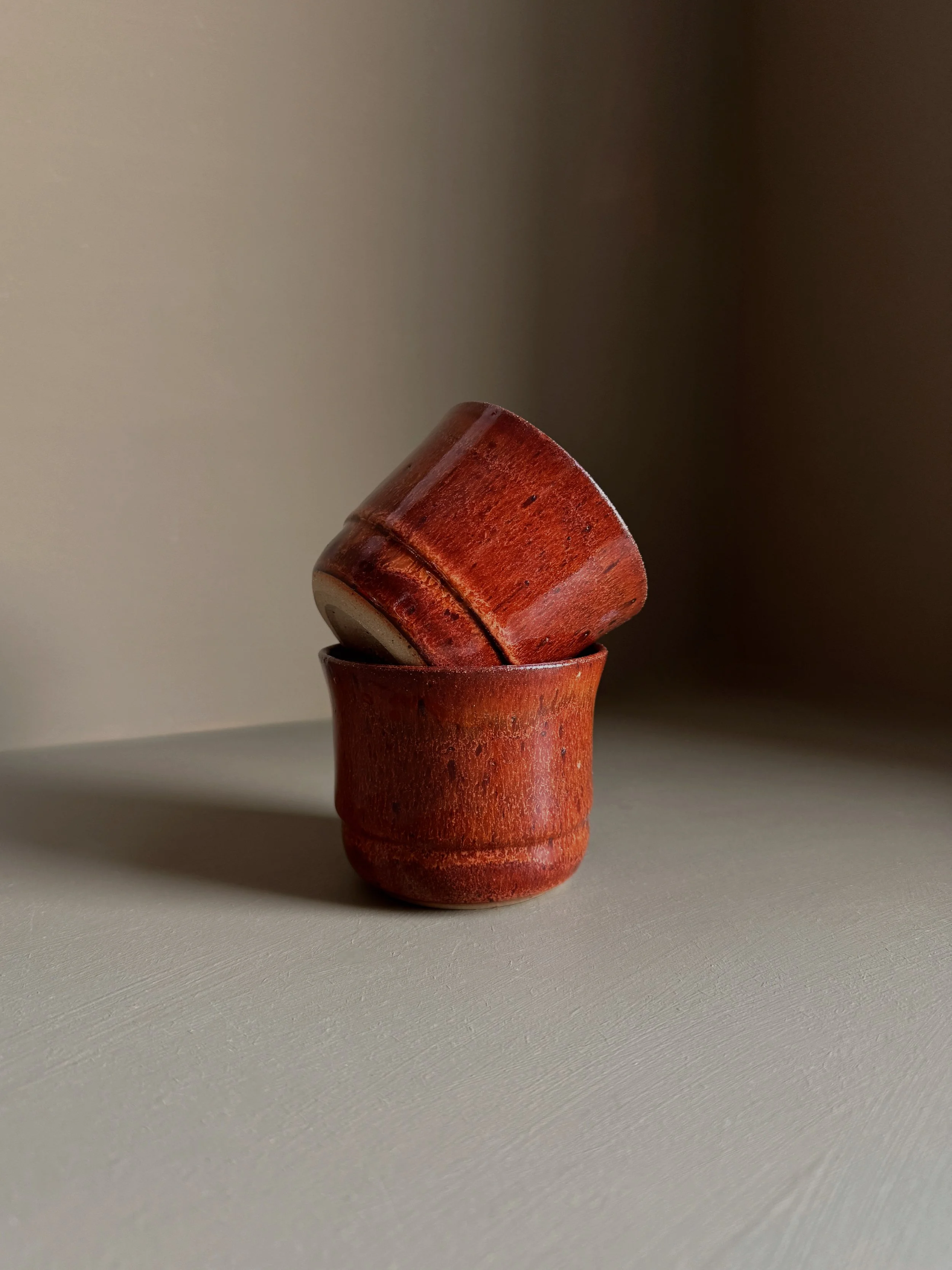 Cappuccino cup in Slow Burn