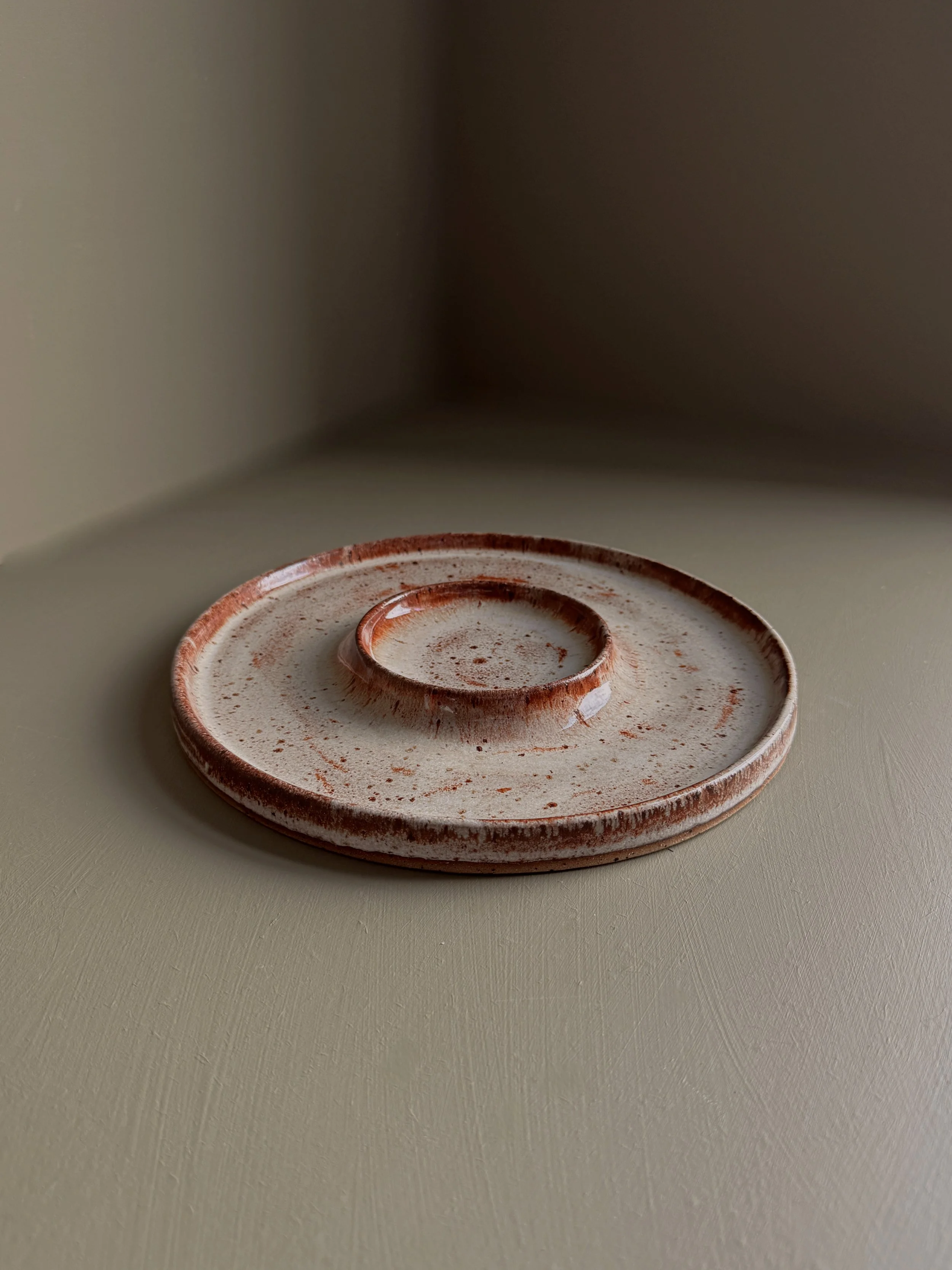 Low dip plate in Copperline