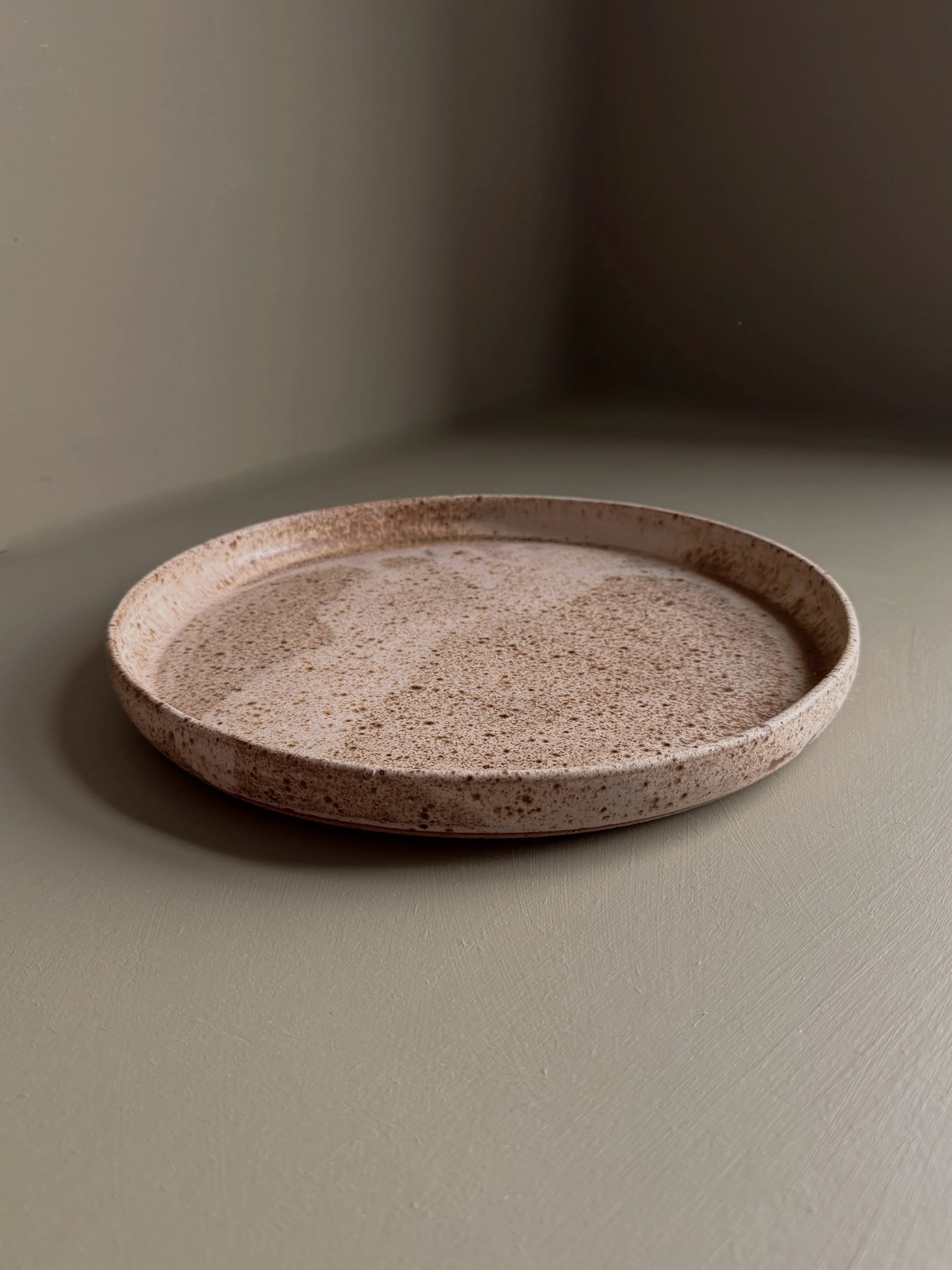 Extra large platter in Salt of the Earth