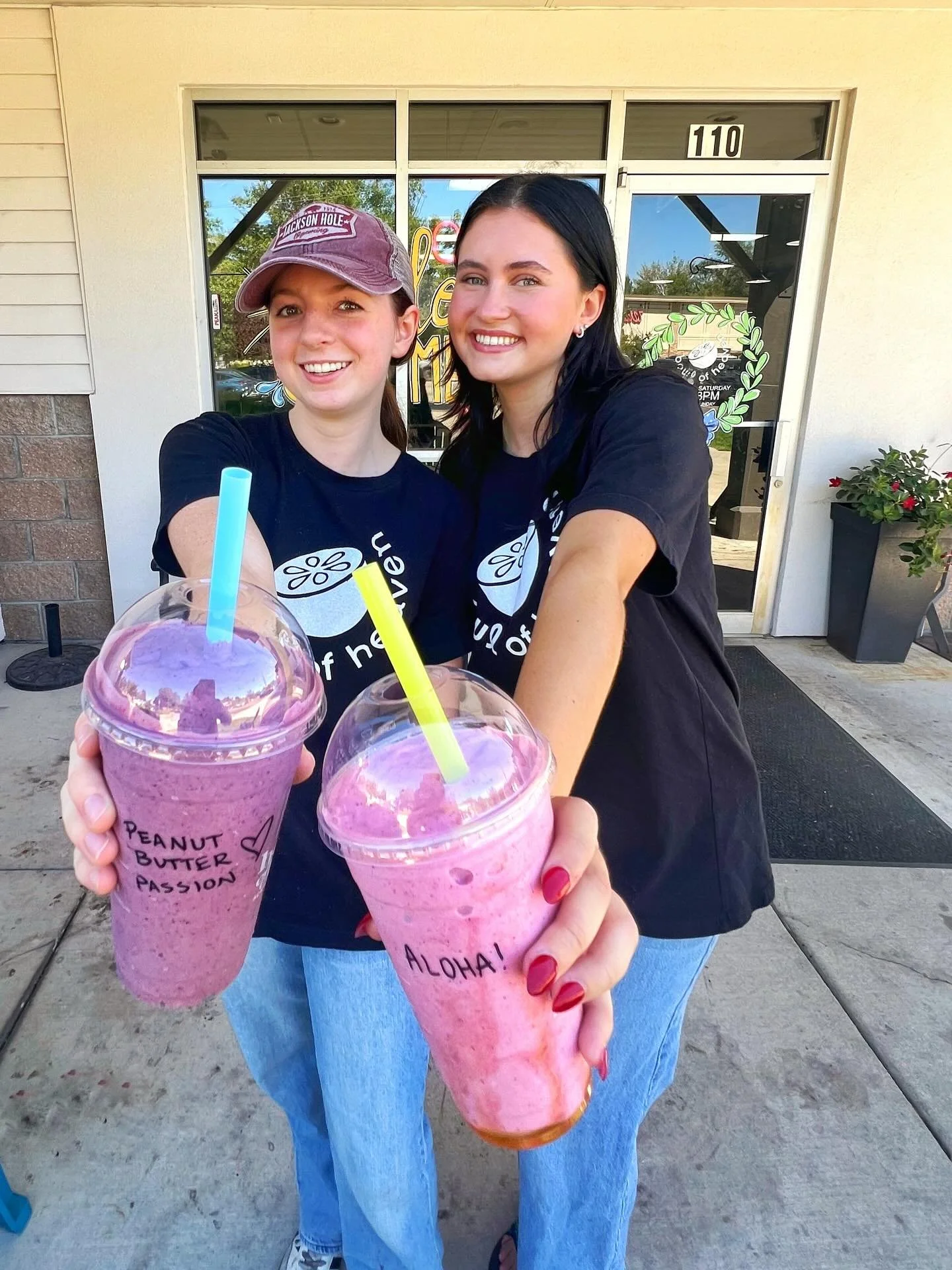 Community has never tasted so good! 

Drop a 💜 if you&rsquo;re team Peanut Butter or a 💗 if you&rsquo;re team Aloha 🌺 - let us know down below👇