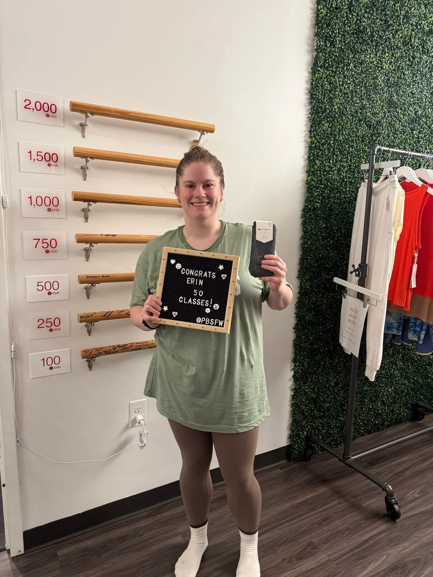 50 classes for Erin ✨
Showing up, putting in the work, and hitting a milestone worth celebrating &mdash; we loved celebrating you today!