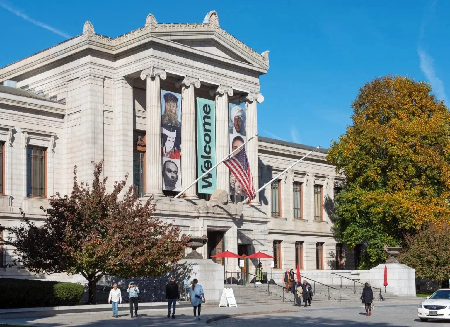 visitors outside of the Museum of Fine Arts, Boston