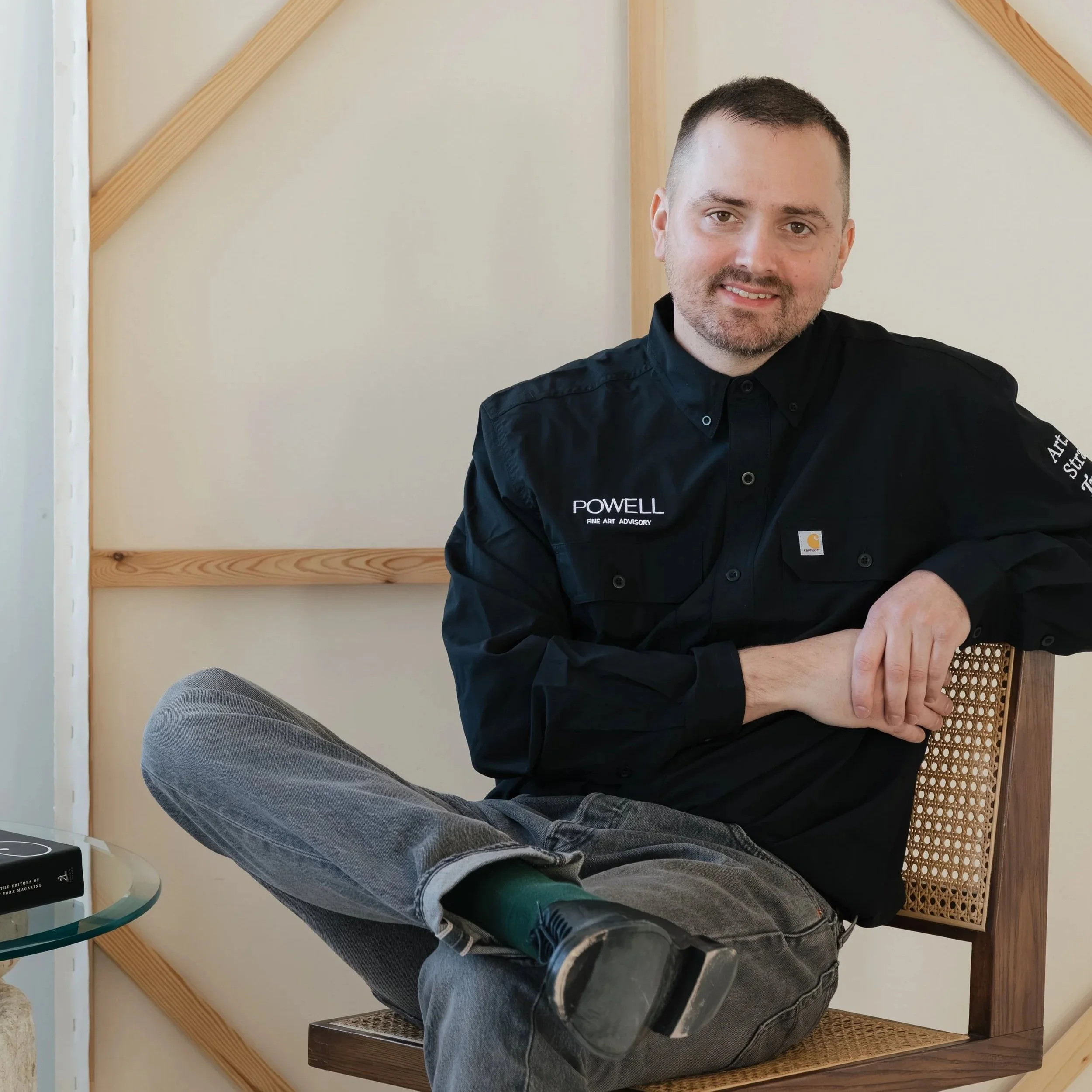 DANIEL ROBERTS | LEAD ART HANDLER