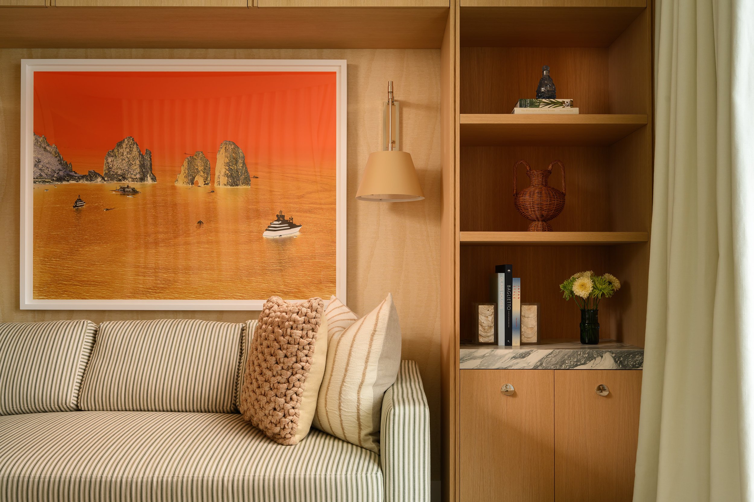 SOUTH BEACH HIGH-RISE