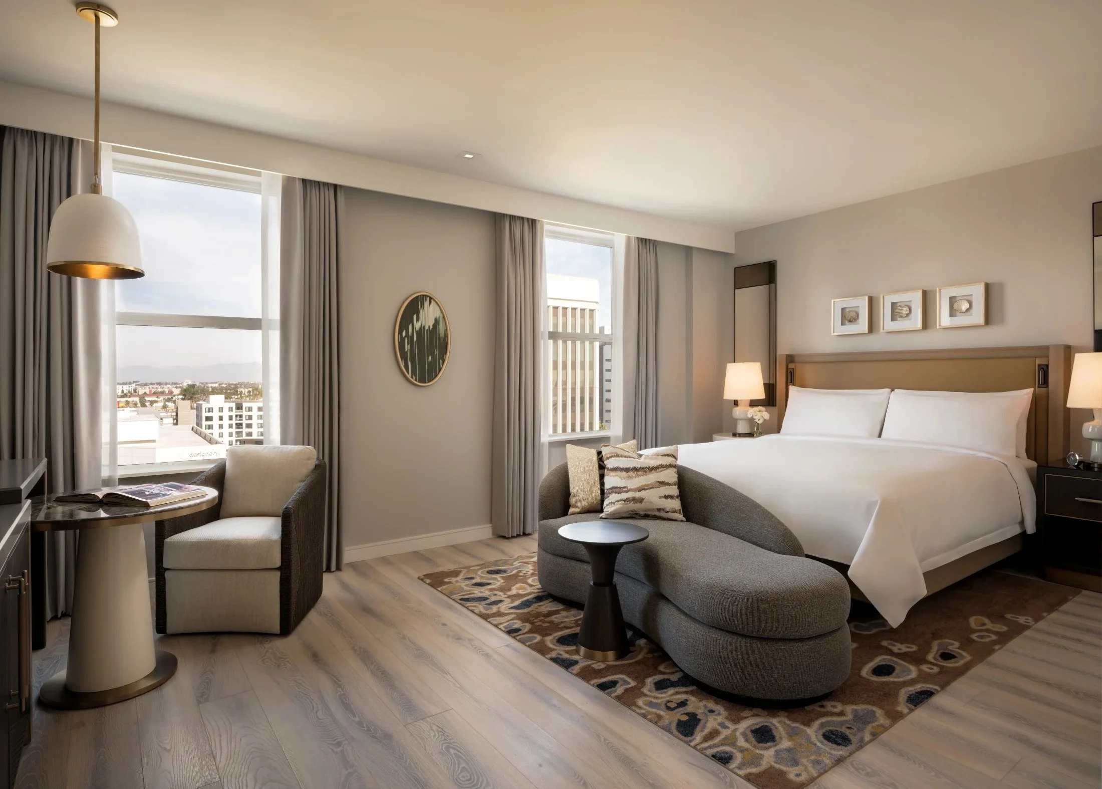 Classic guest room in Long Beach, California