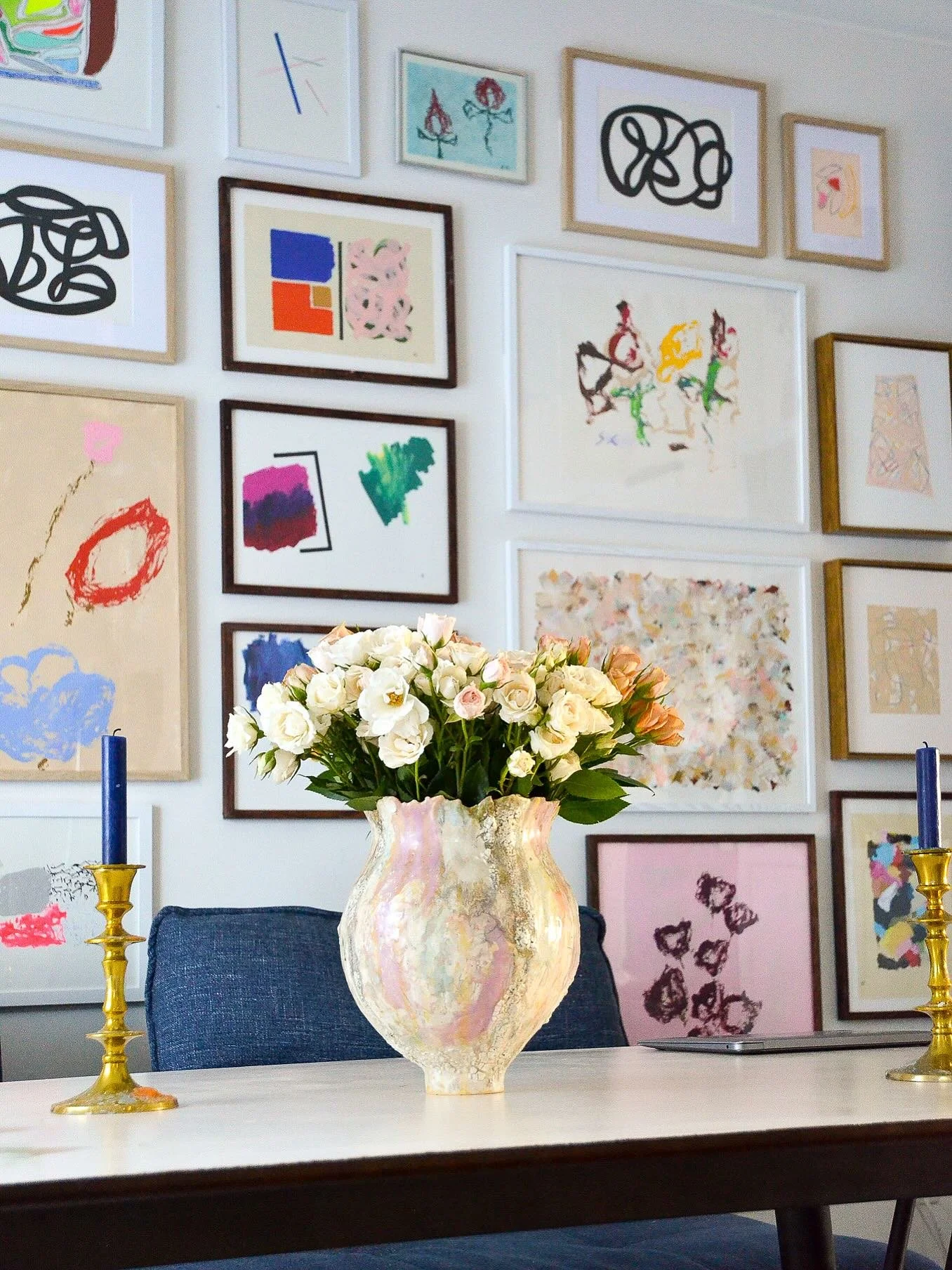 home.

having the best time in LA with the fam but i will always miss my cats and my home :)