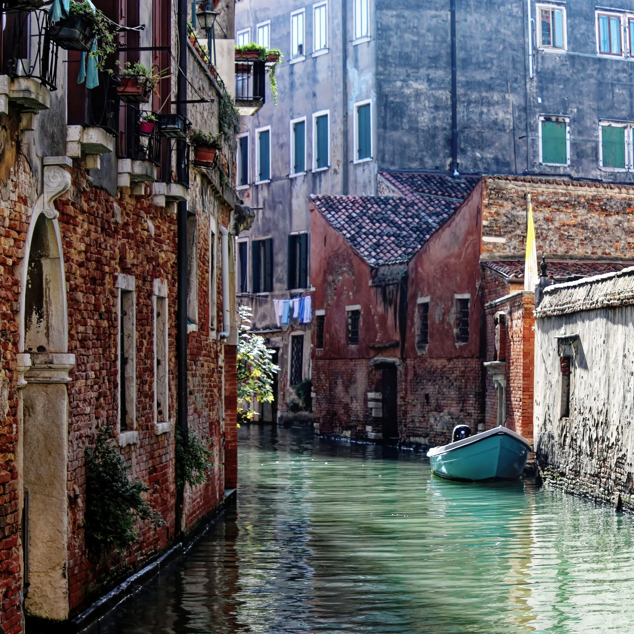 hidden-waters-of-venice-fine-art-photography-print-italy.jpg.jpg