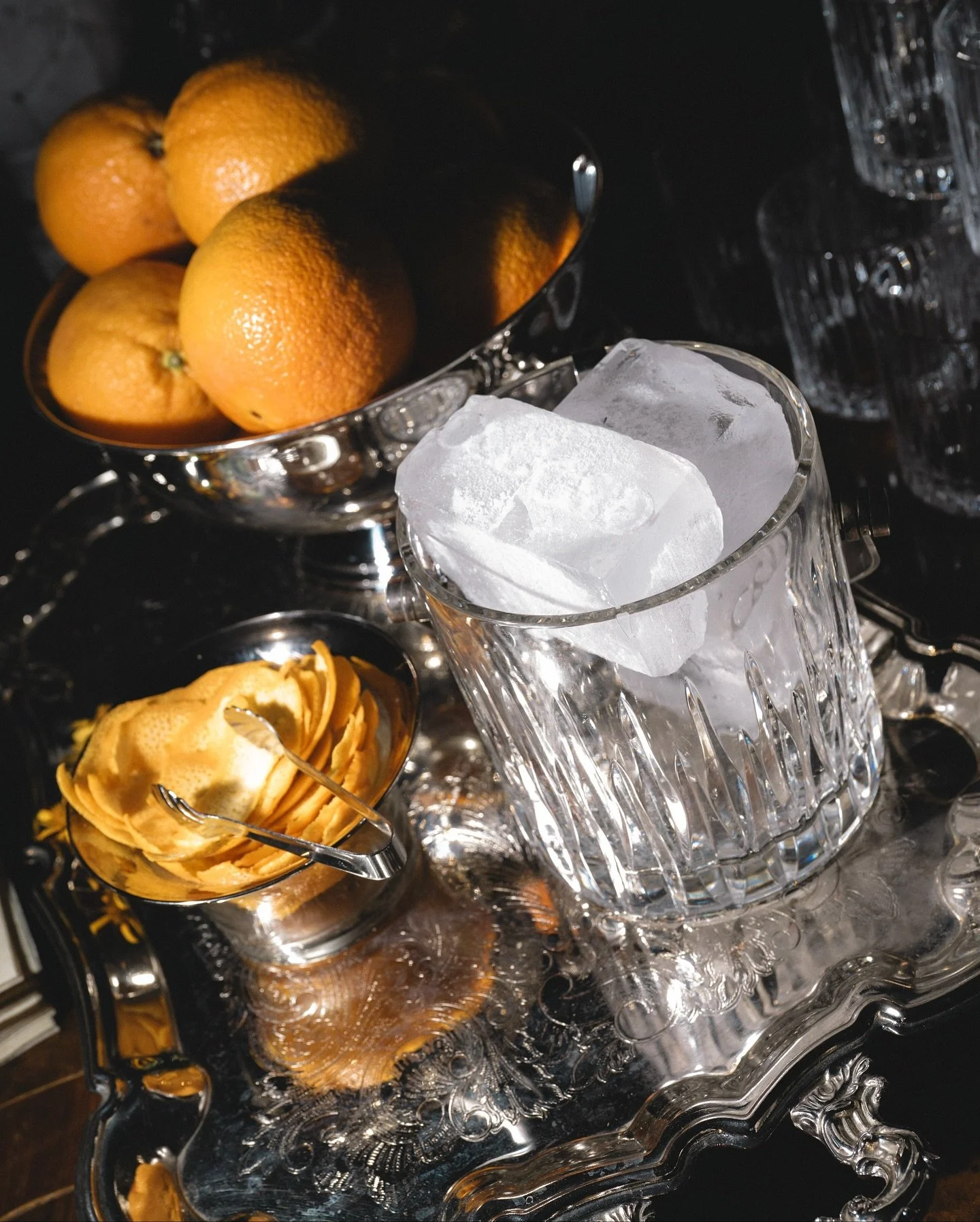 A moment for the Mezcal Negroni bar.