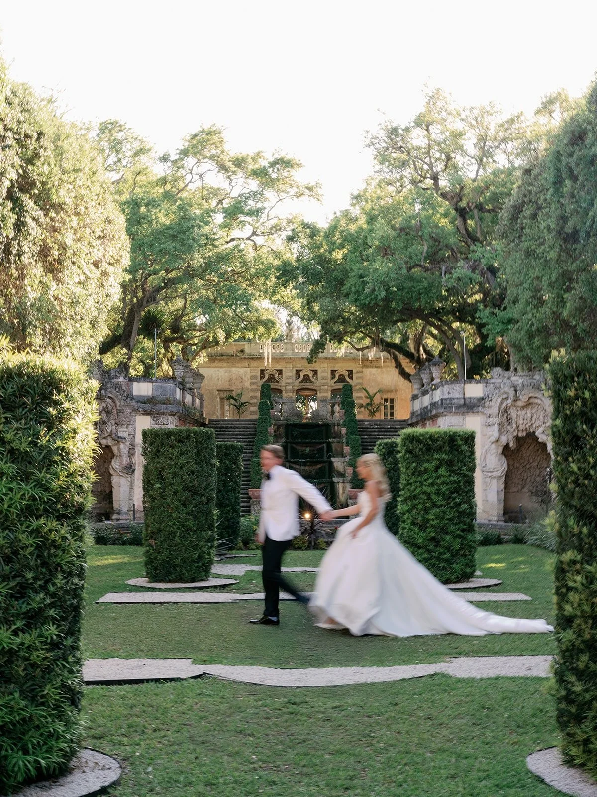 An evening spent celebrating the most beautiful couple. Congratulations @amandavjones &amp; @collinmck 🤍

Photographer: @lizandolinaphotography 
Planner: @islandlifeevents 
Designer: @delsyroblesandco 
Venue: @vizcaya_museum 
Florals: @primroseflora