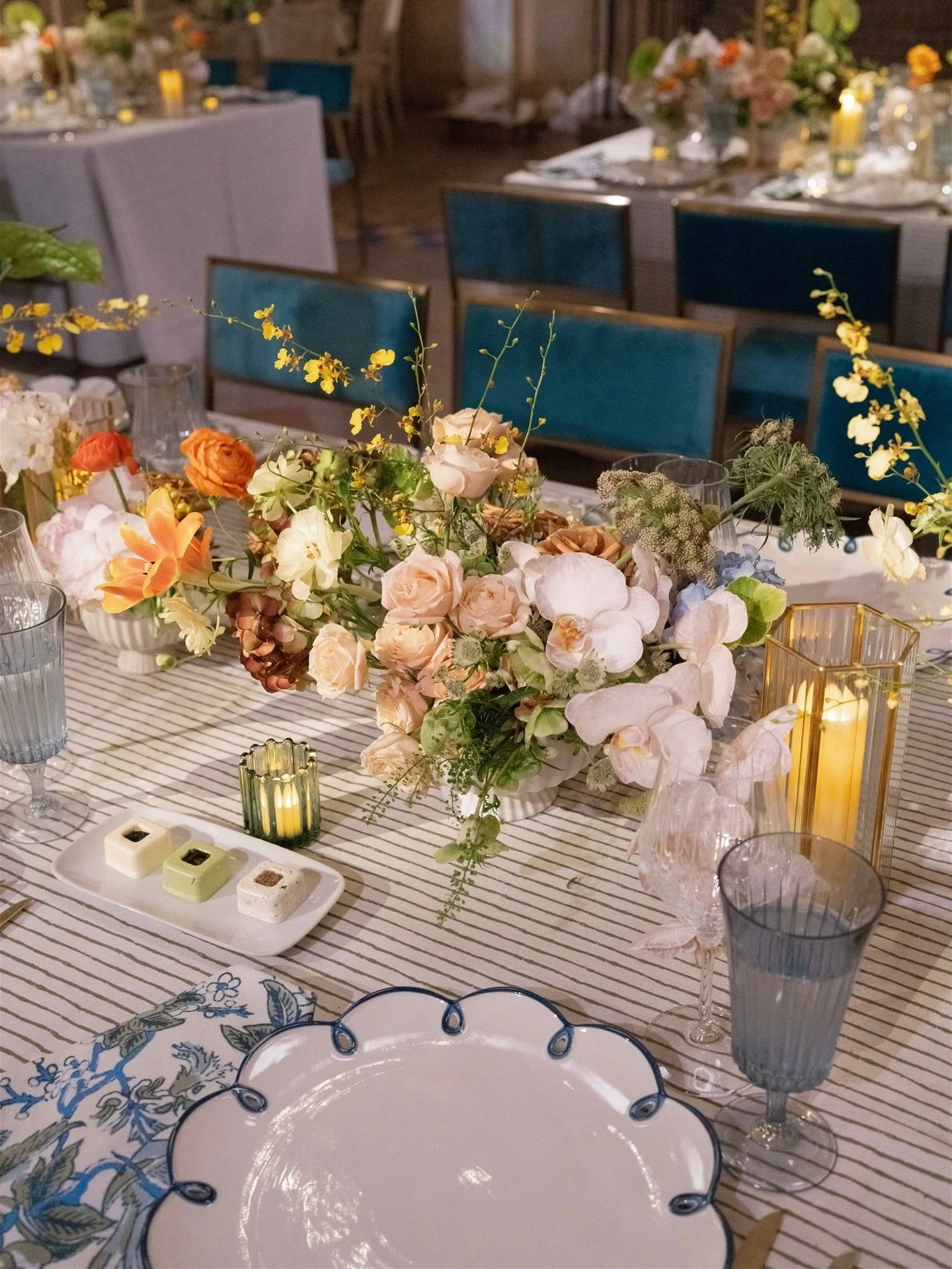 Reception of our dreams 🤍

Event Planning: @gourmetadvisoryservices 
Event Design, Florals, Production: @cerkacreative 
Photography: @laurenfair 
Venue: @flaglermuseum 
Content Creation: @gabrielarojas.co 
Entertainment: @aragonartists