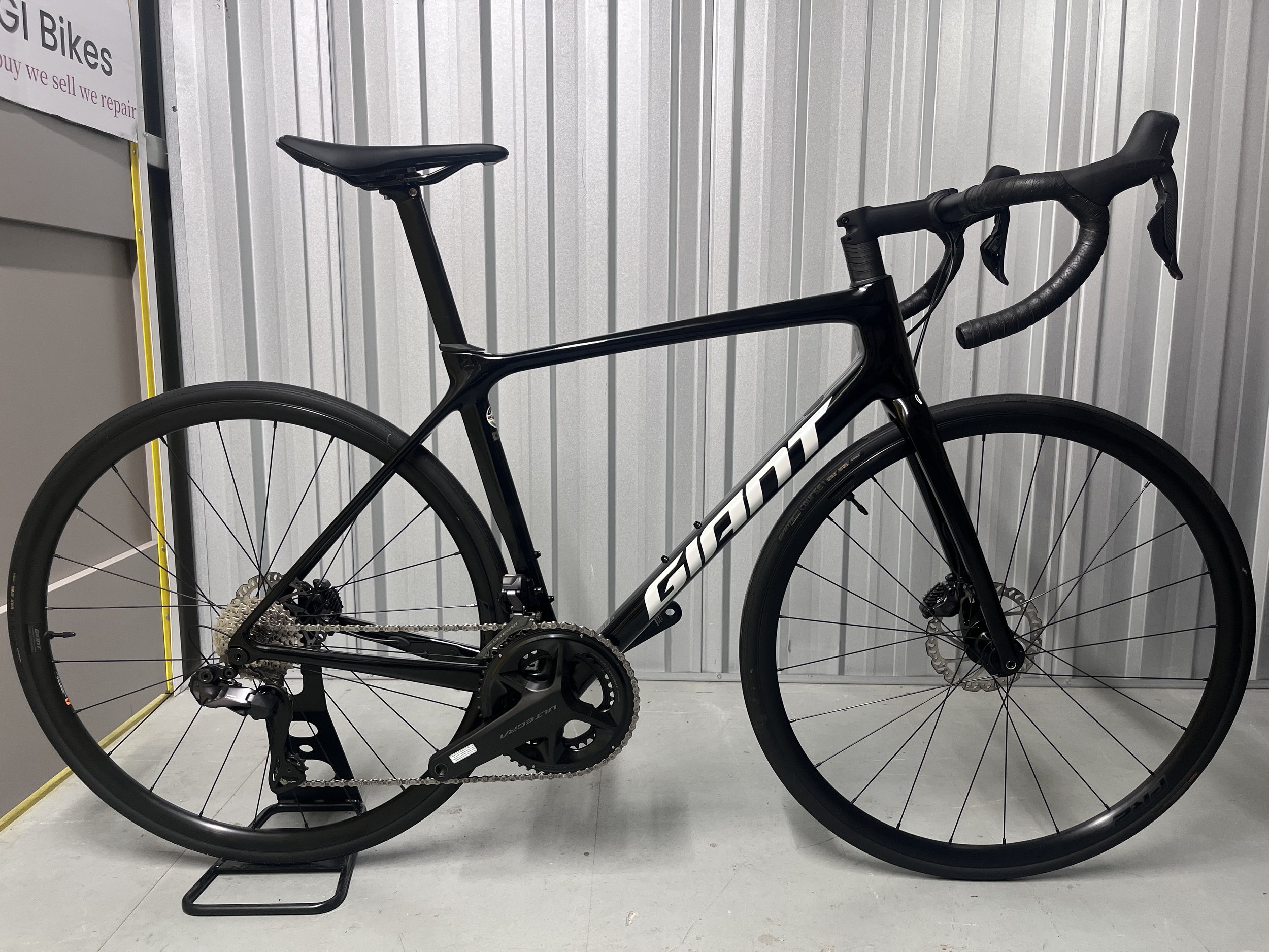 2022 Giant Advanced TCR 0 Disc Ultegra DI2 Full Carbon Road Bike