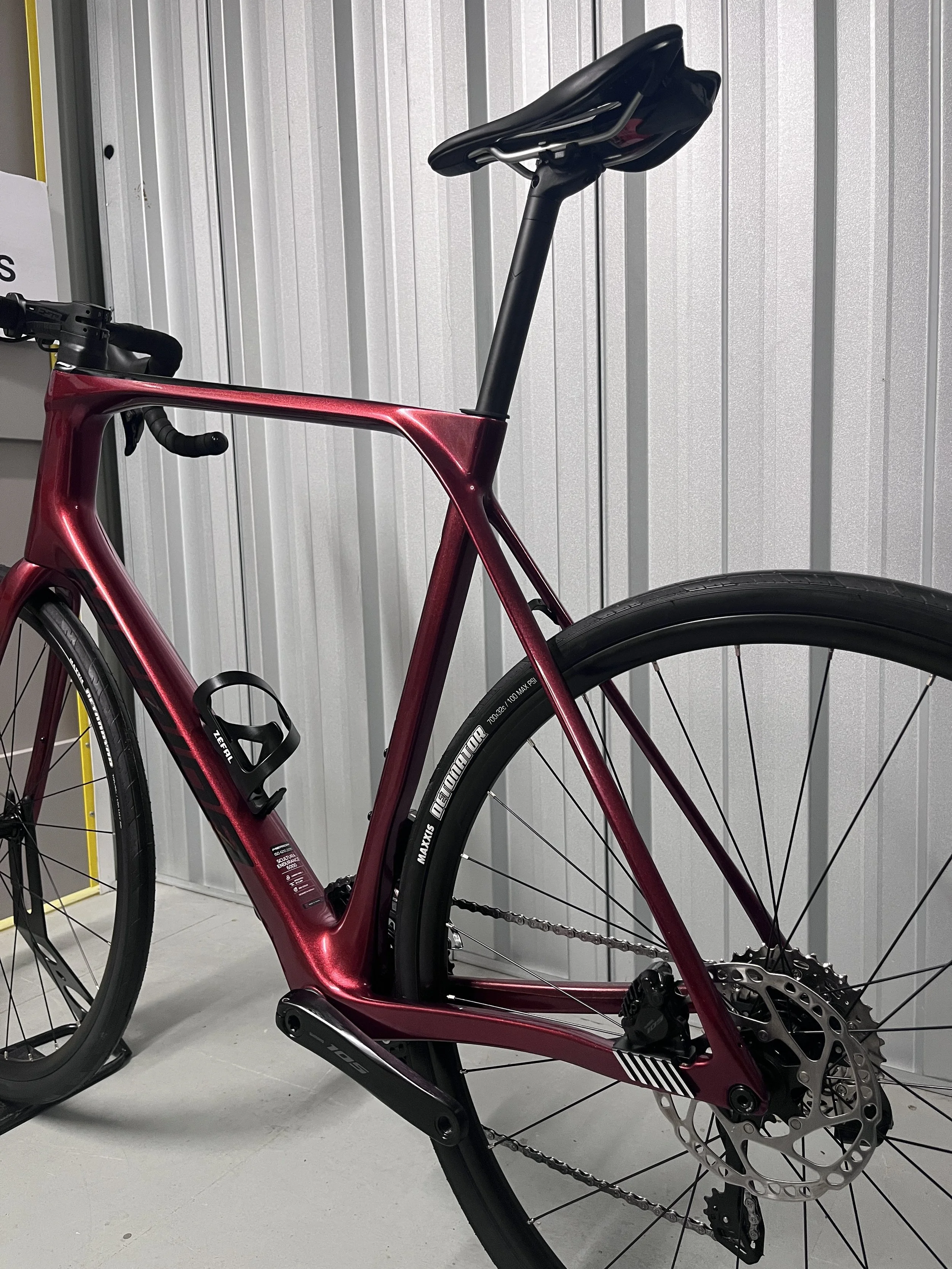 2024 Merida Scultura Endurance 6000 105 Di2 Full Carbon Road Bike