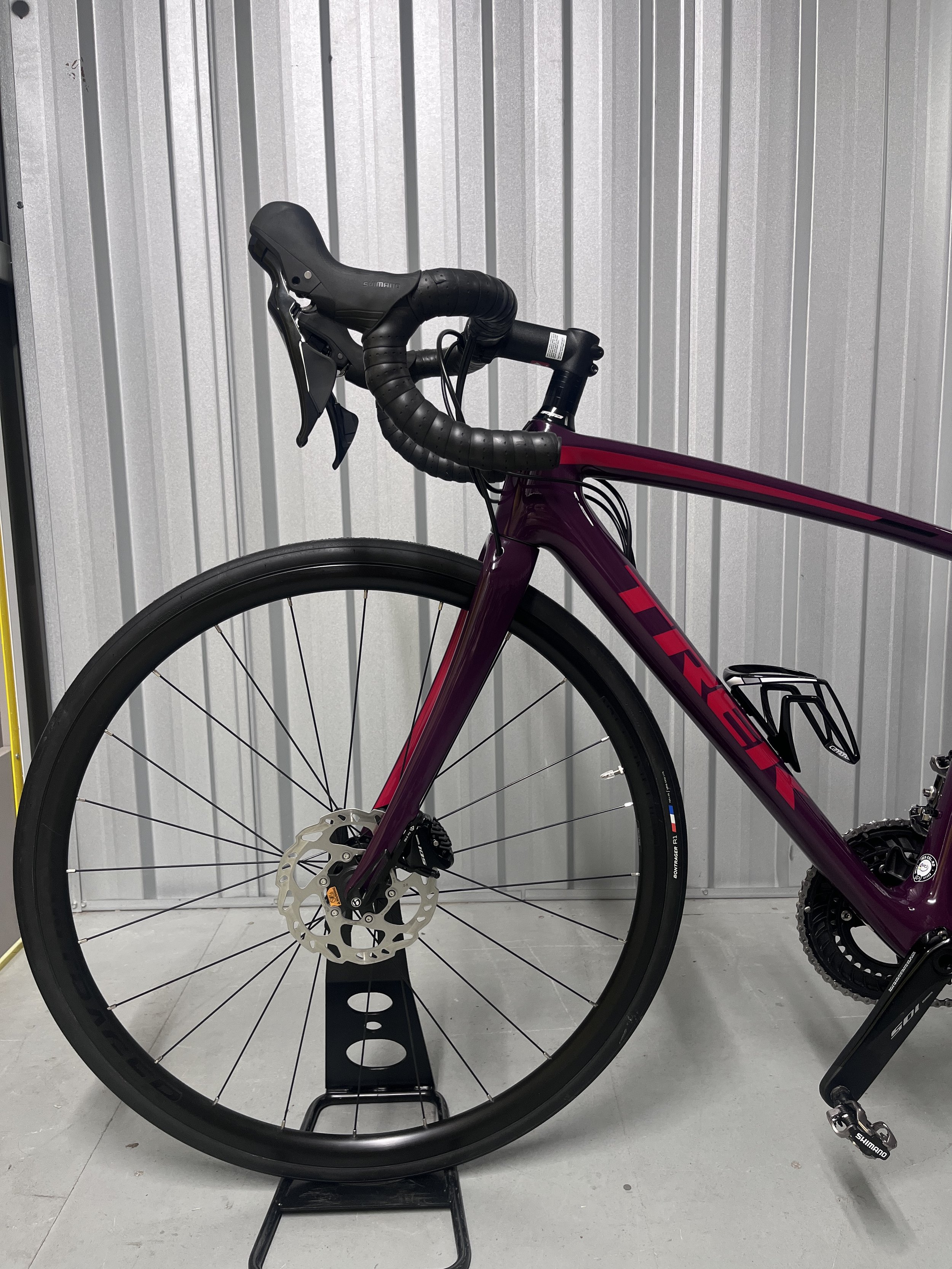 Trek Emonda SL5 Disc Full Carbon Road Bike