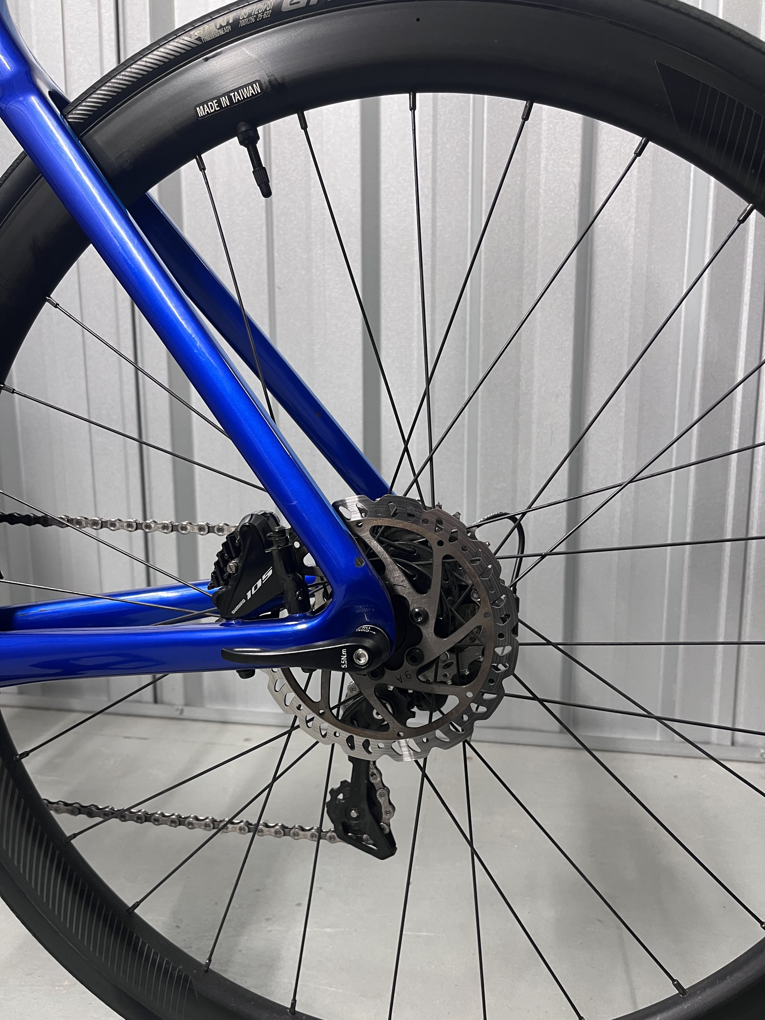 2020 Giant Propel Advanced 2 Full Carbon Road Bike