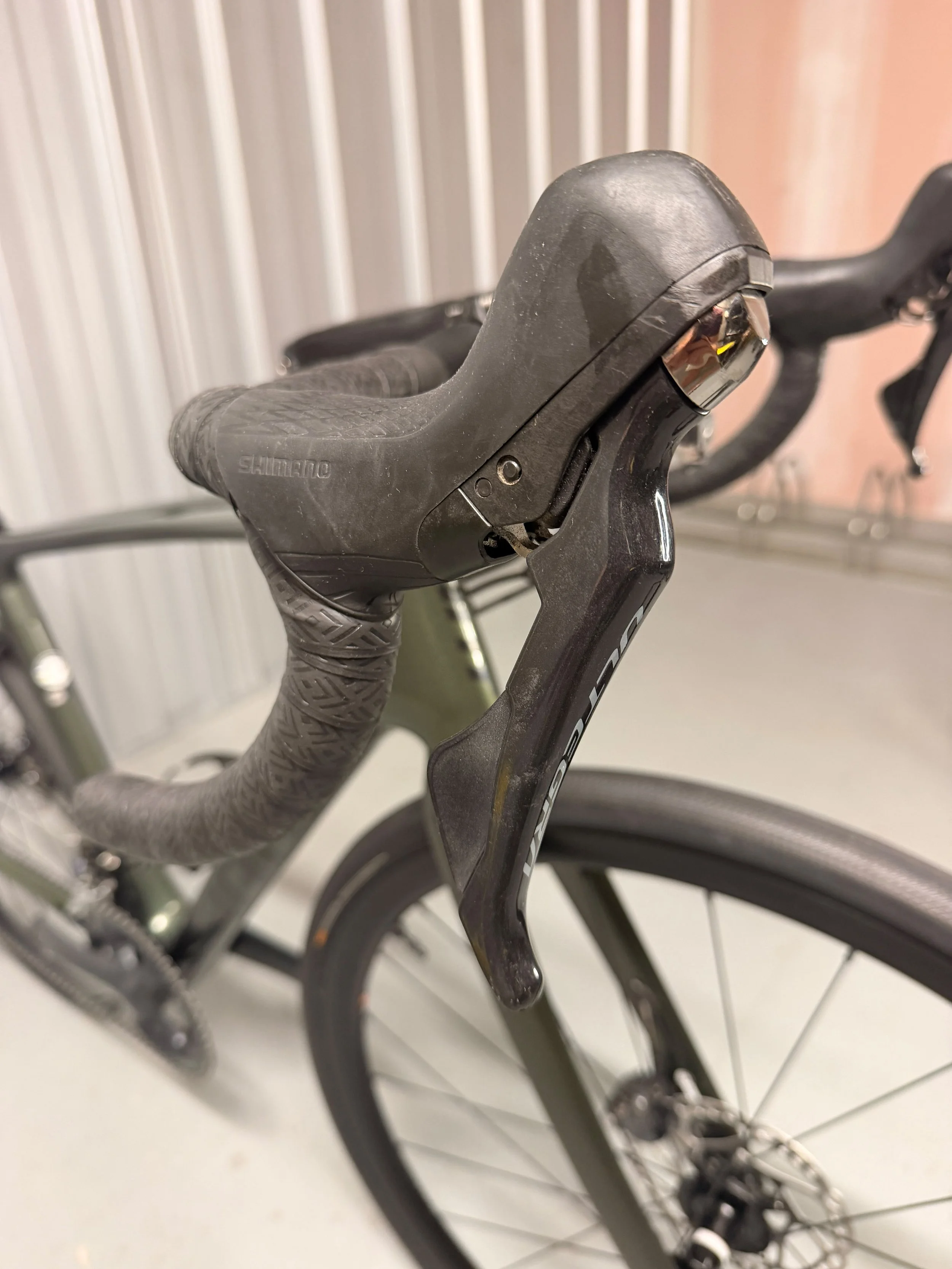 2021 Giant Defy Advanced 1 Full Carbon Road Bike