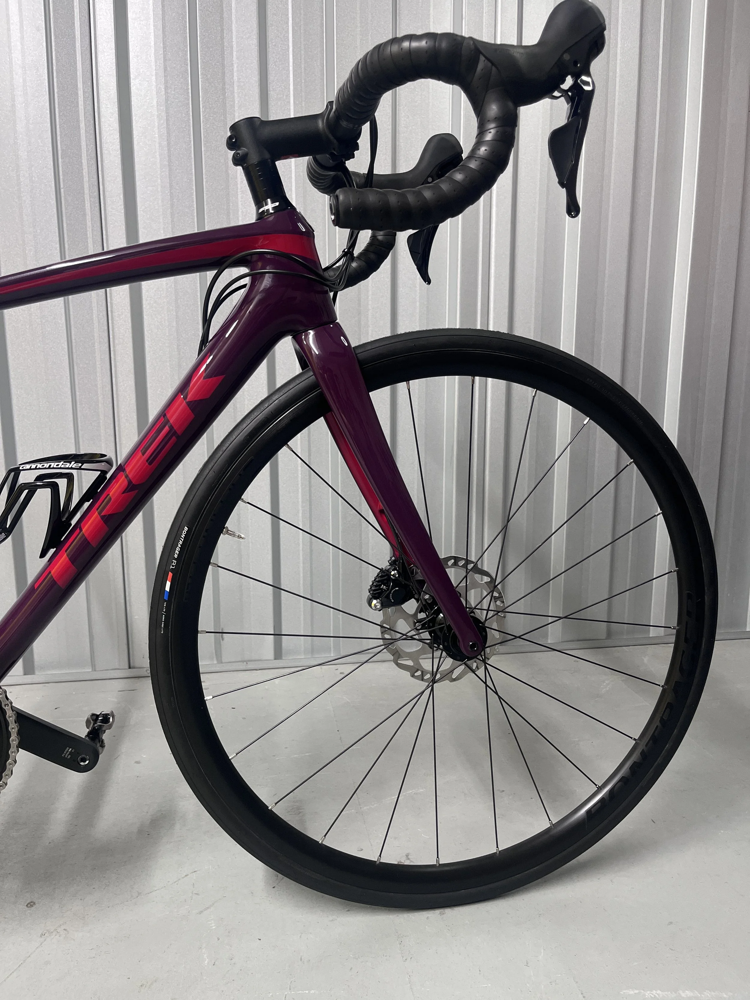 Trek Emonda SL5 Disc Full Carbon Road Bike