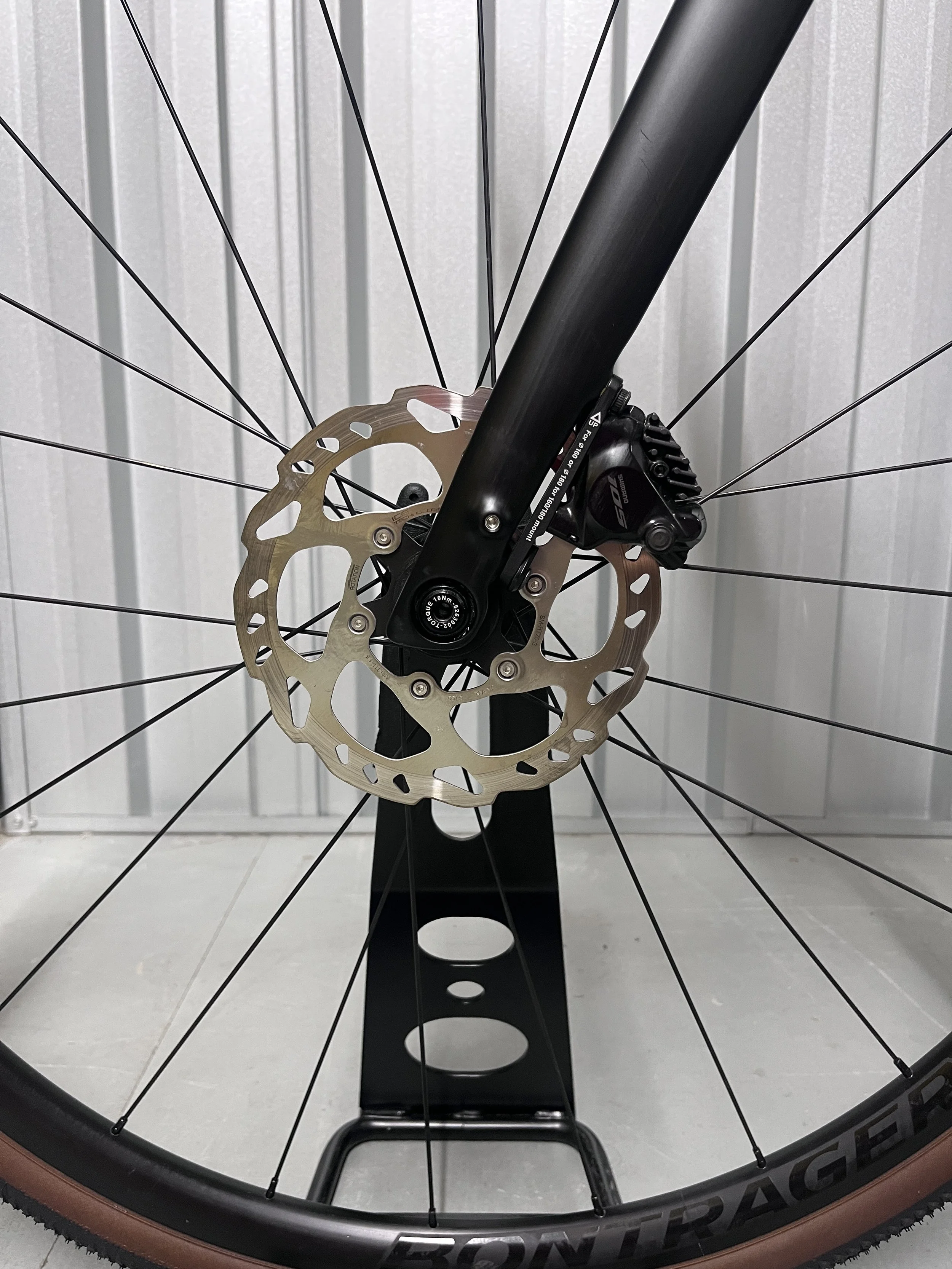 2025 Trek Domane SL5 Gen 4 Full Carbon Road Bike