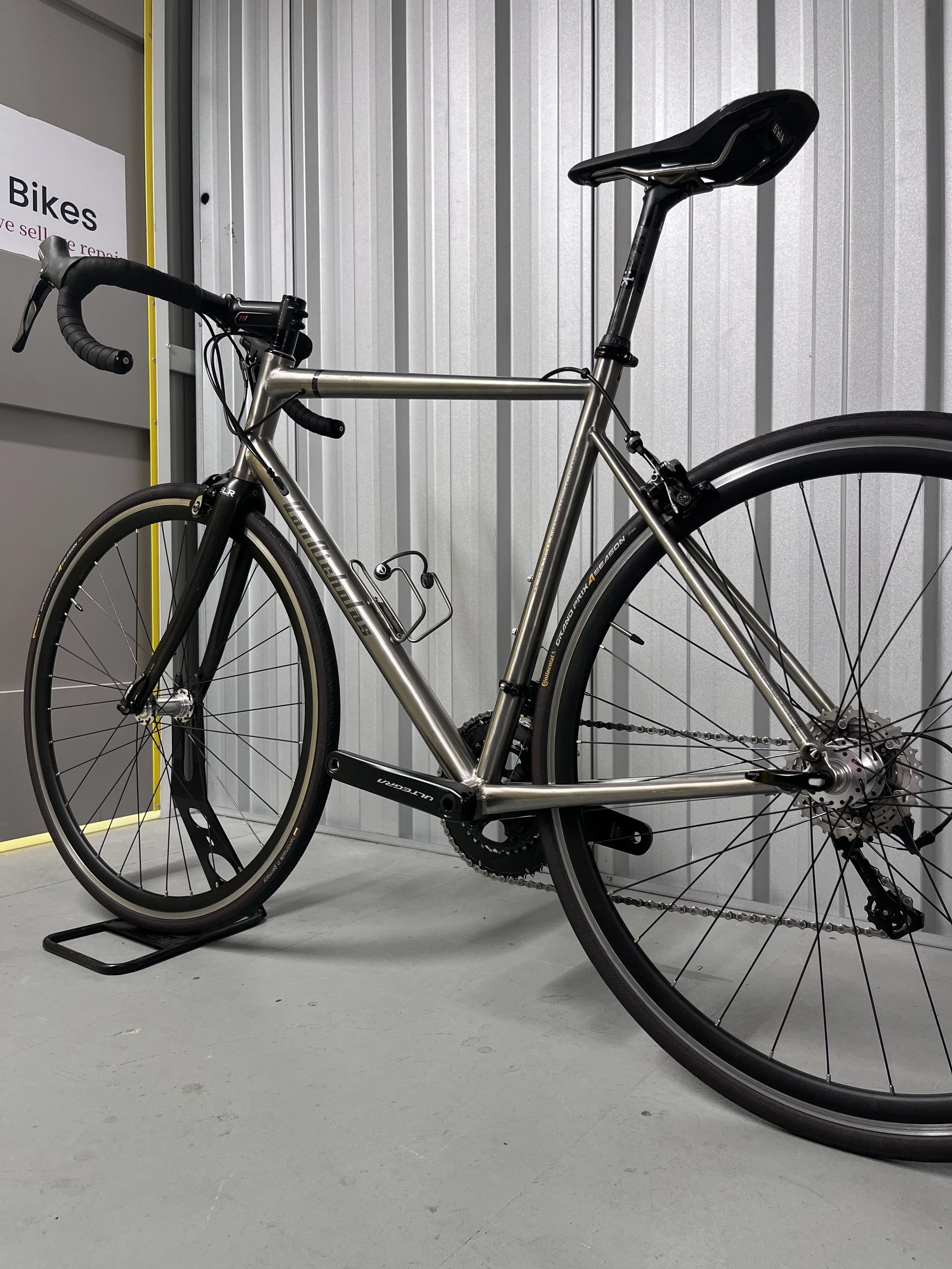 Van Nicholas Zephyr Titanium Road Bike
