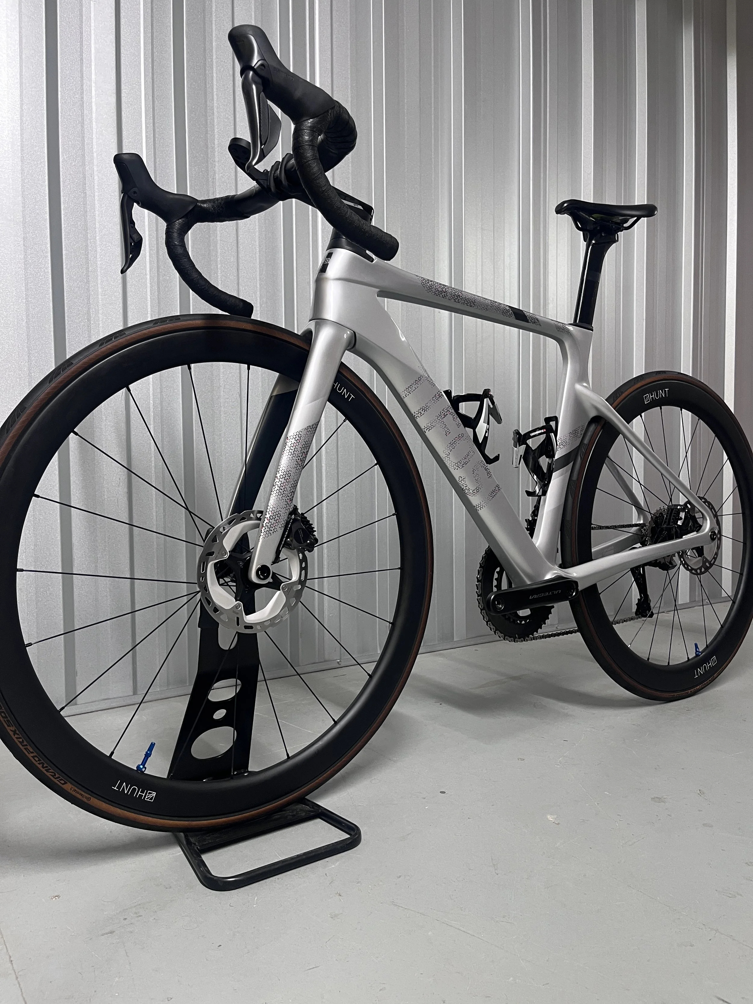 2023 Tifosi Auriga Disc Ultegra Di2 Full Carbon Road Bike
