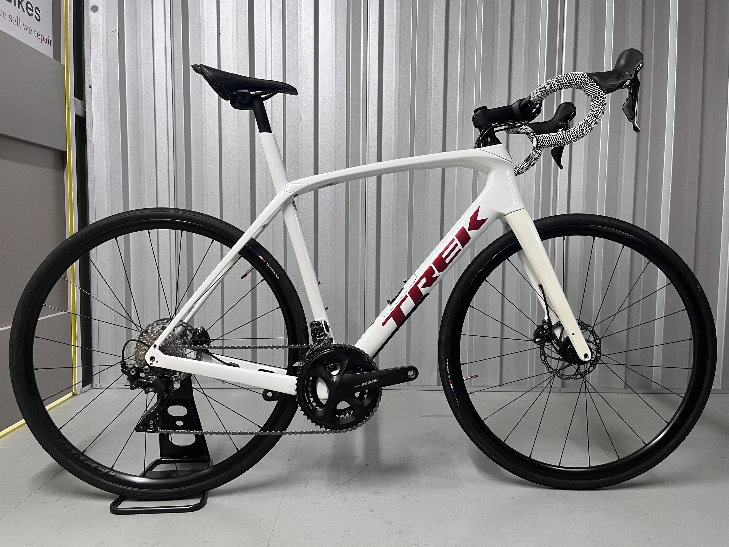 2021 Trek Domane SL5 Full Carbon Road Bike