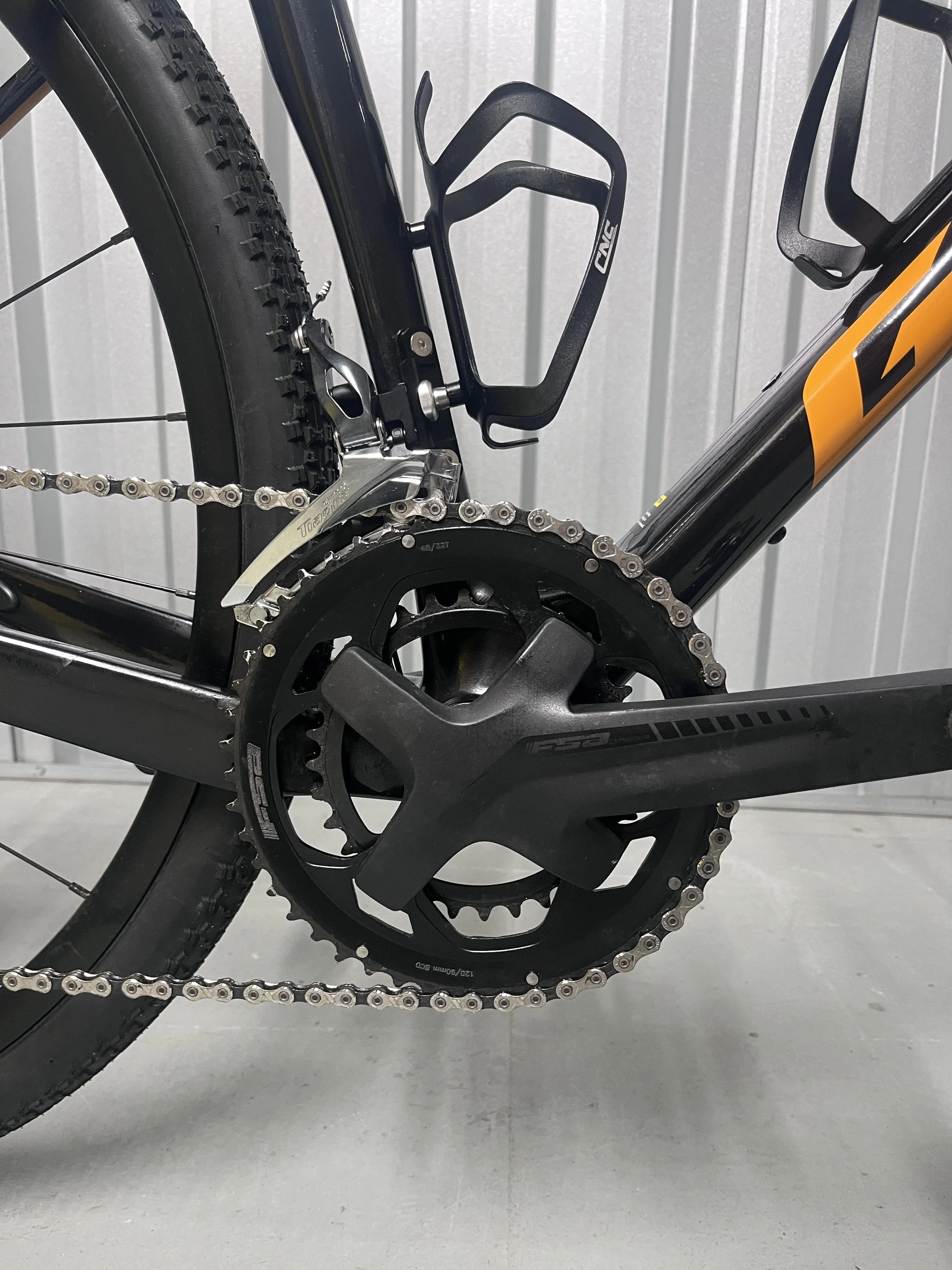 2024 Giant Revolt Advanced 3 Full Carbon Road Bike