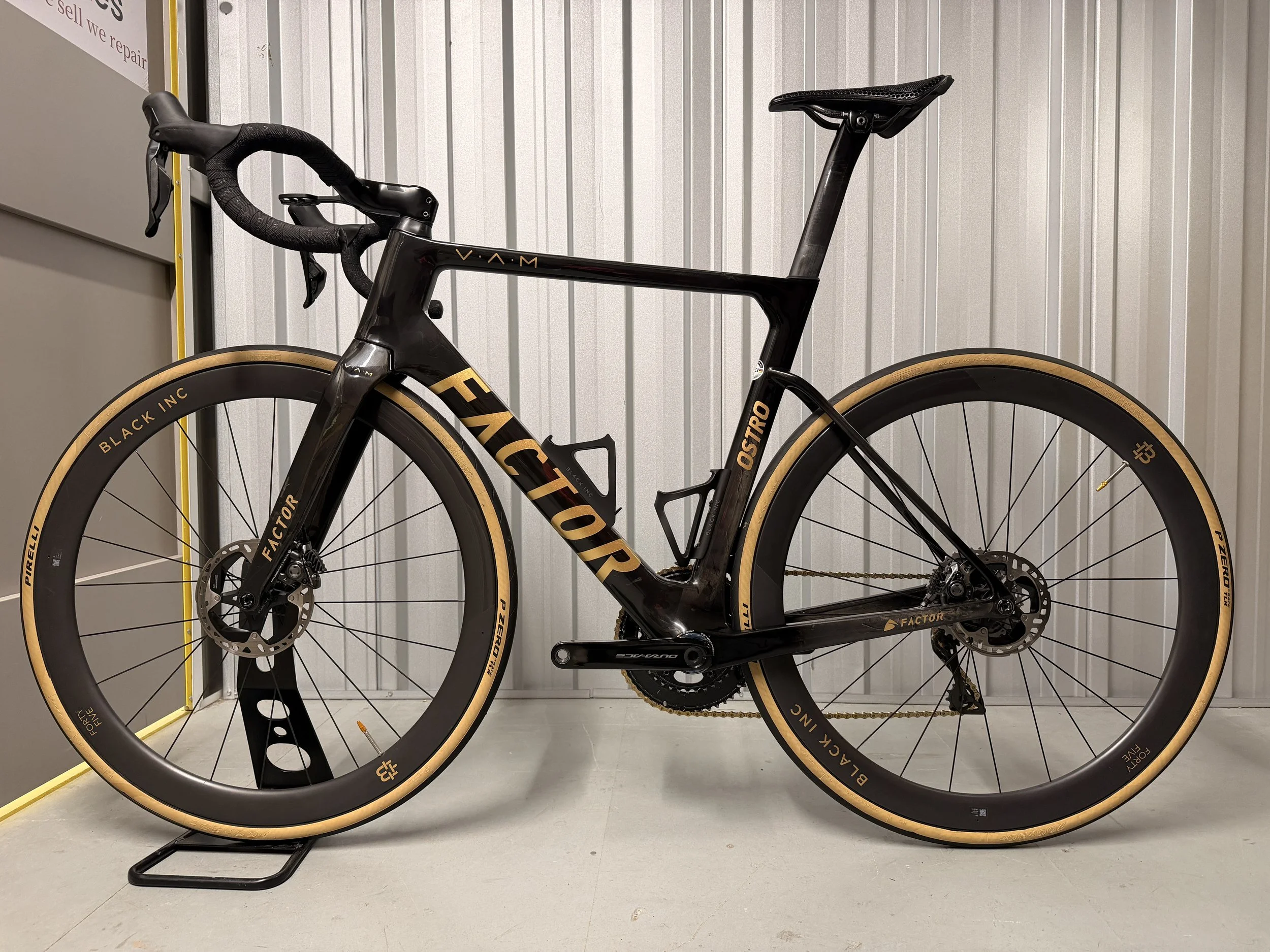 2023 Factor Ostro VAM Brushed Gold Limited Edition - Dura-Ace Di2 Full Carbon Road Bike