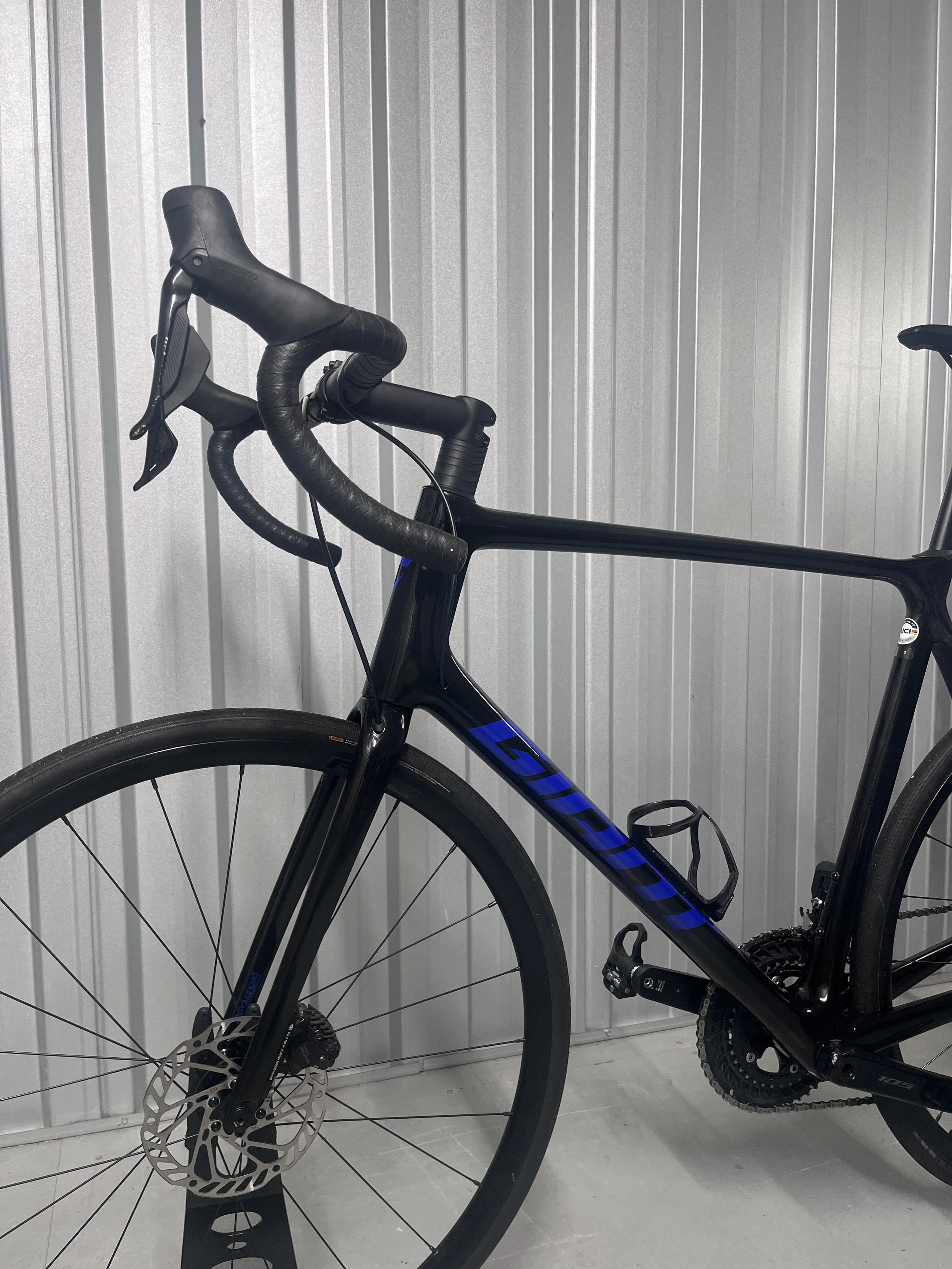 2024 Giant TCR Advanced 1 105 Di2 Full Carbon Road Bike