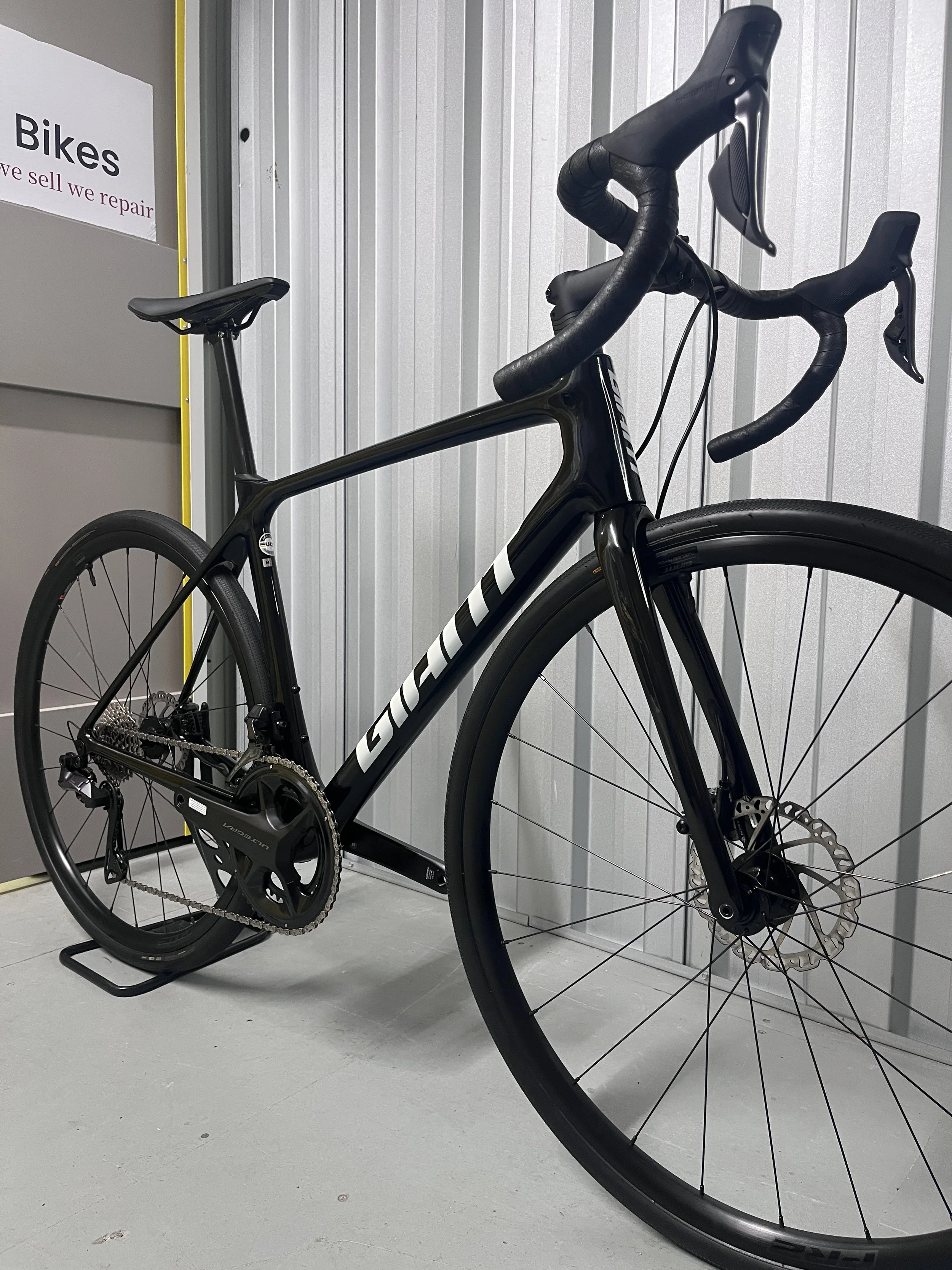 2022 Giant Advanced TCR 0 Disc Full Carbon Road Bike