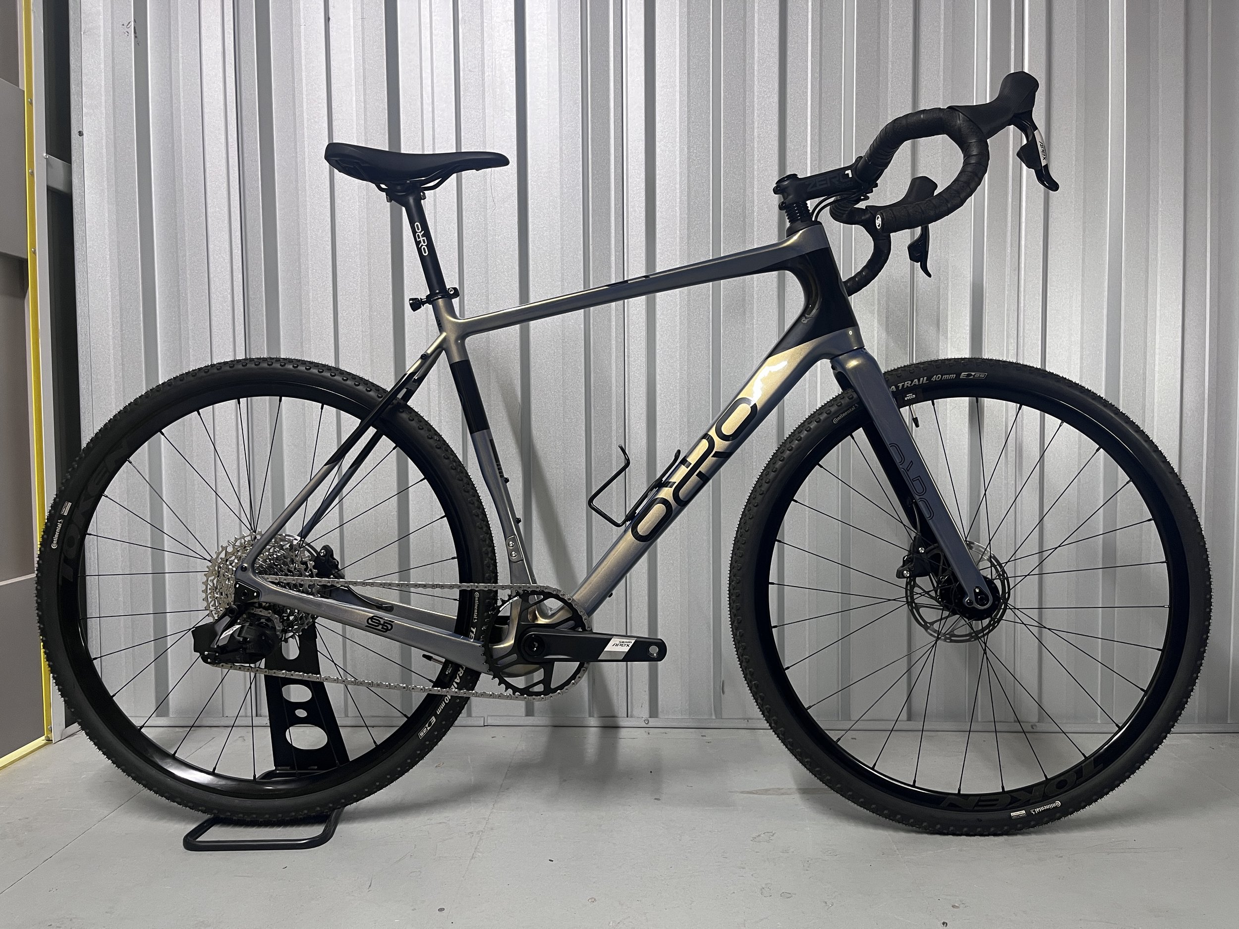 2026 Orro Terra C Apex AXS Full Carbon Road Bike