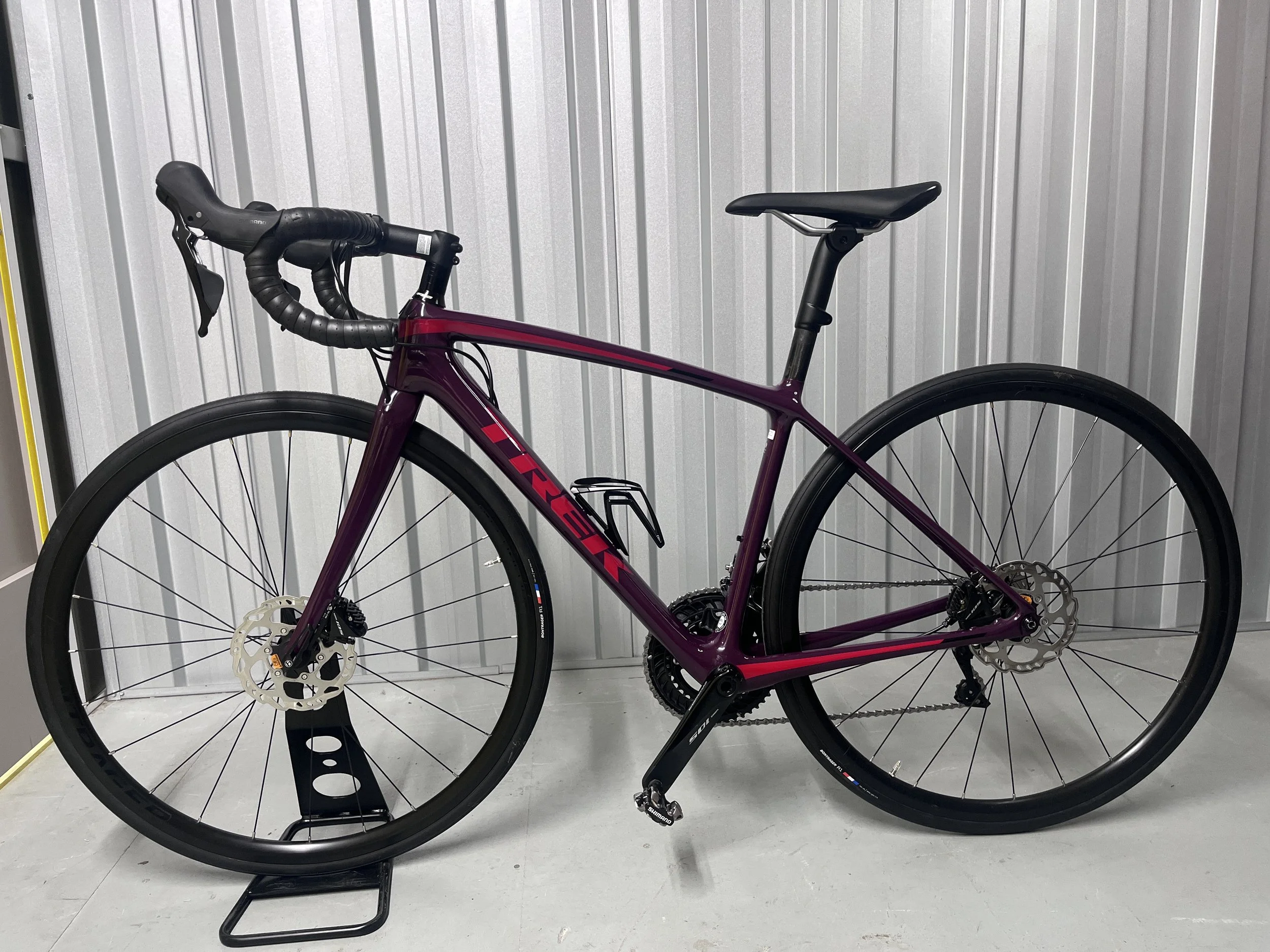 Trek Emonda SL5 Disc Full Carbon Road Bike