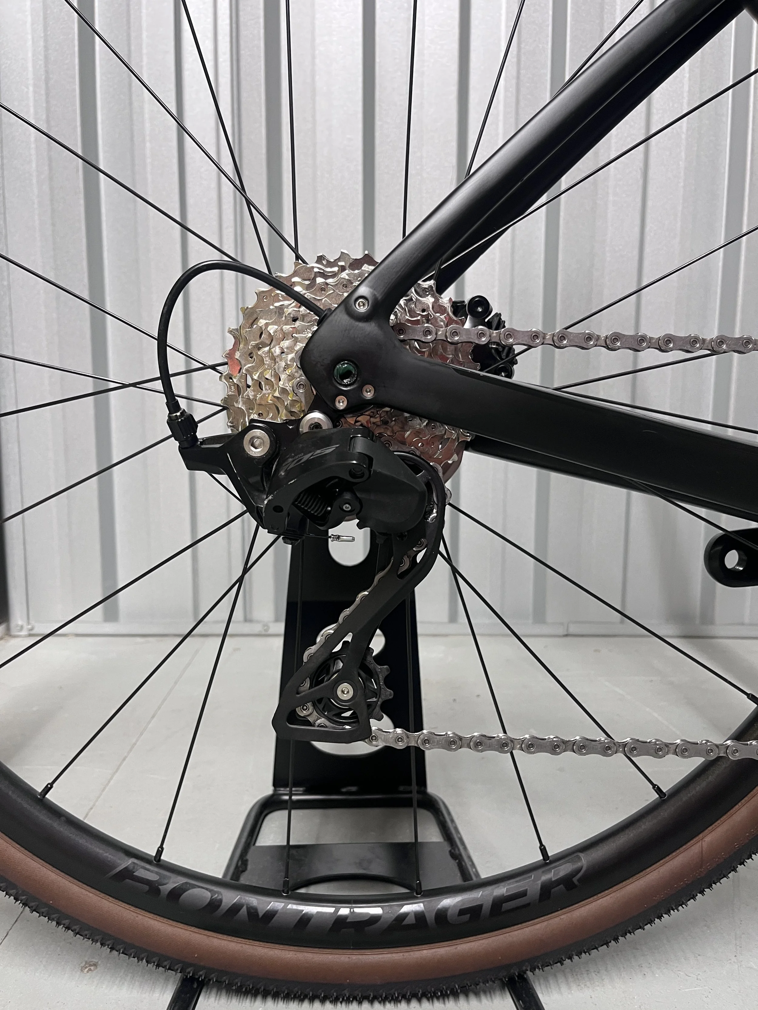 2025 Trek Domane SL5 Gen 4 Full Carbon Road Bike