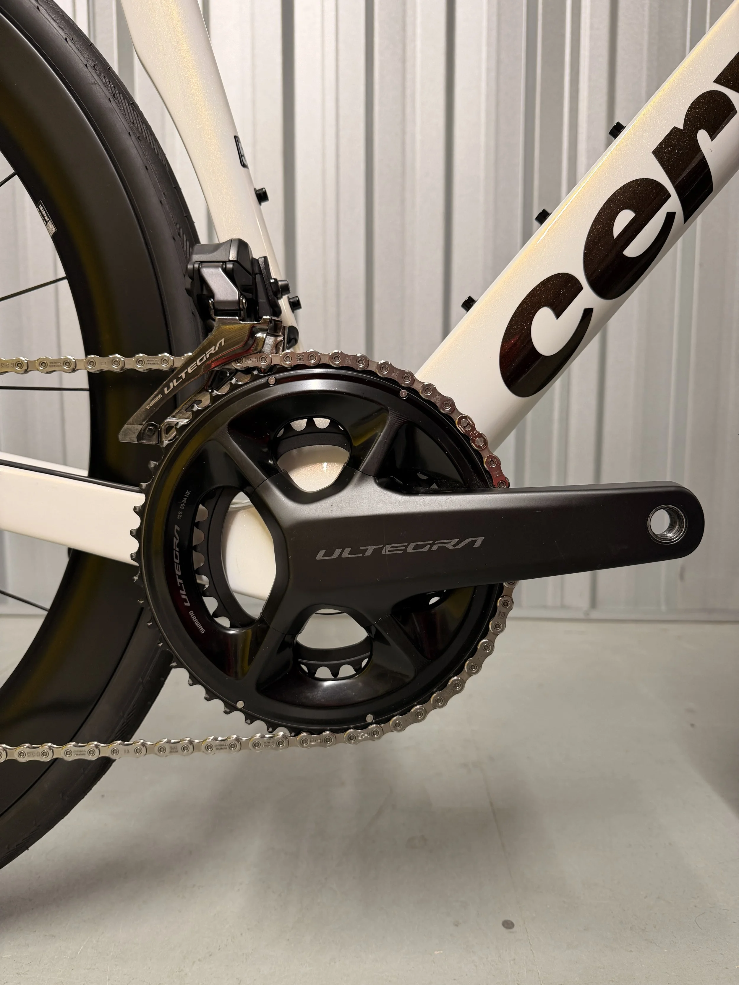 2022 Cervelo Soloist Ultegra Di2 Disc Full Carbon Road Bike