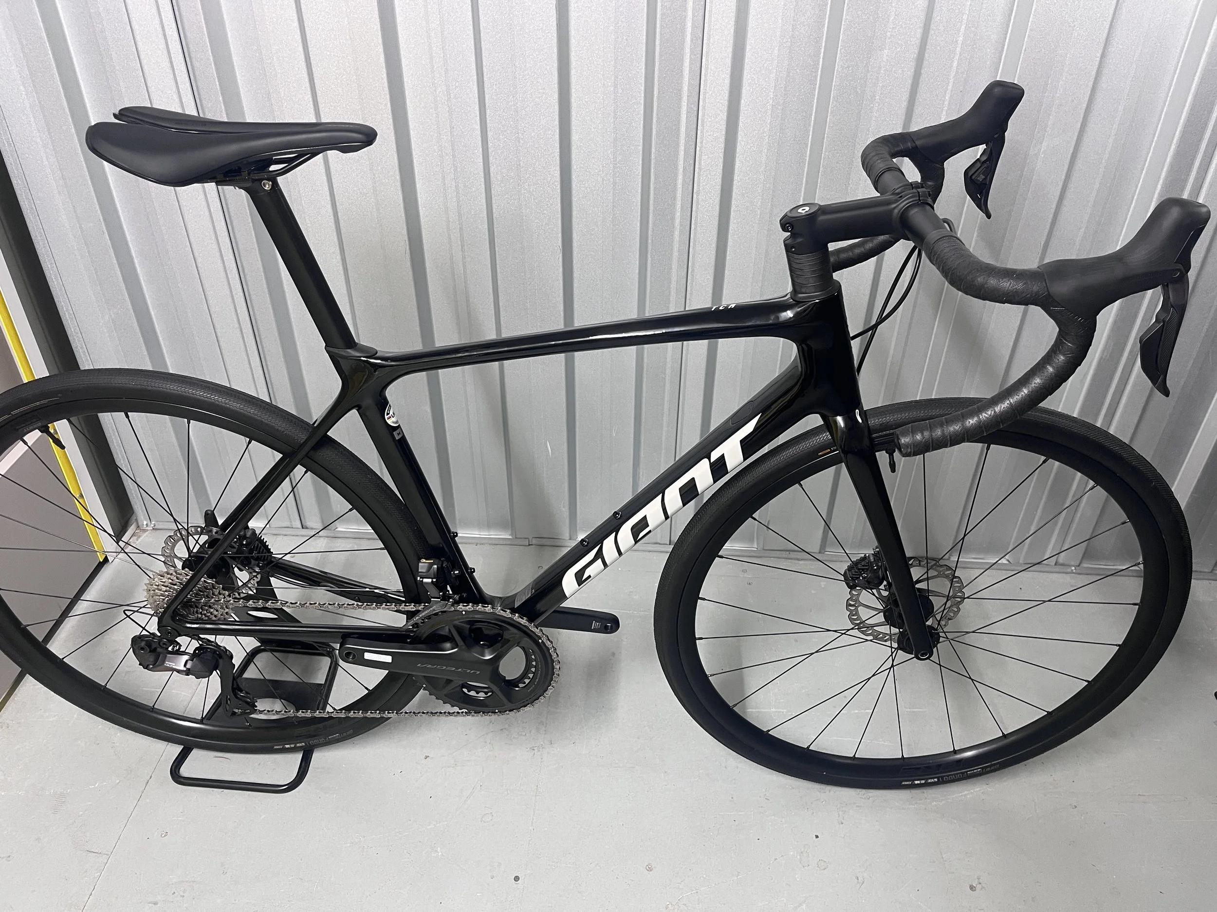 2022 Giant Advanced TCR 0 Disc Full Carbon Road Bike