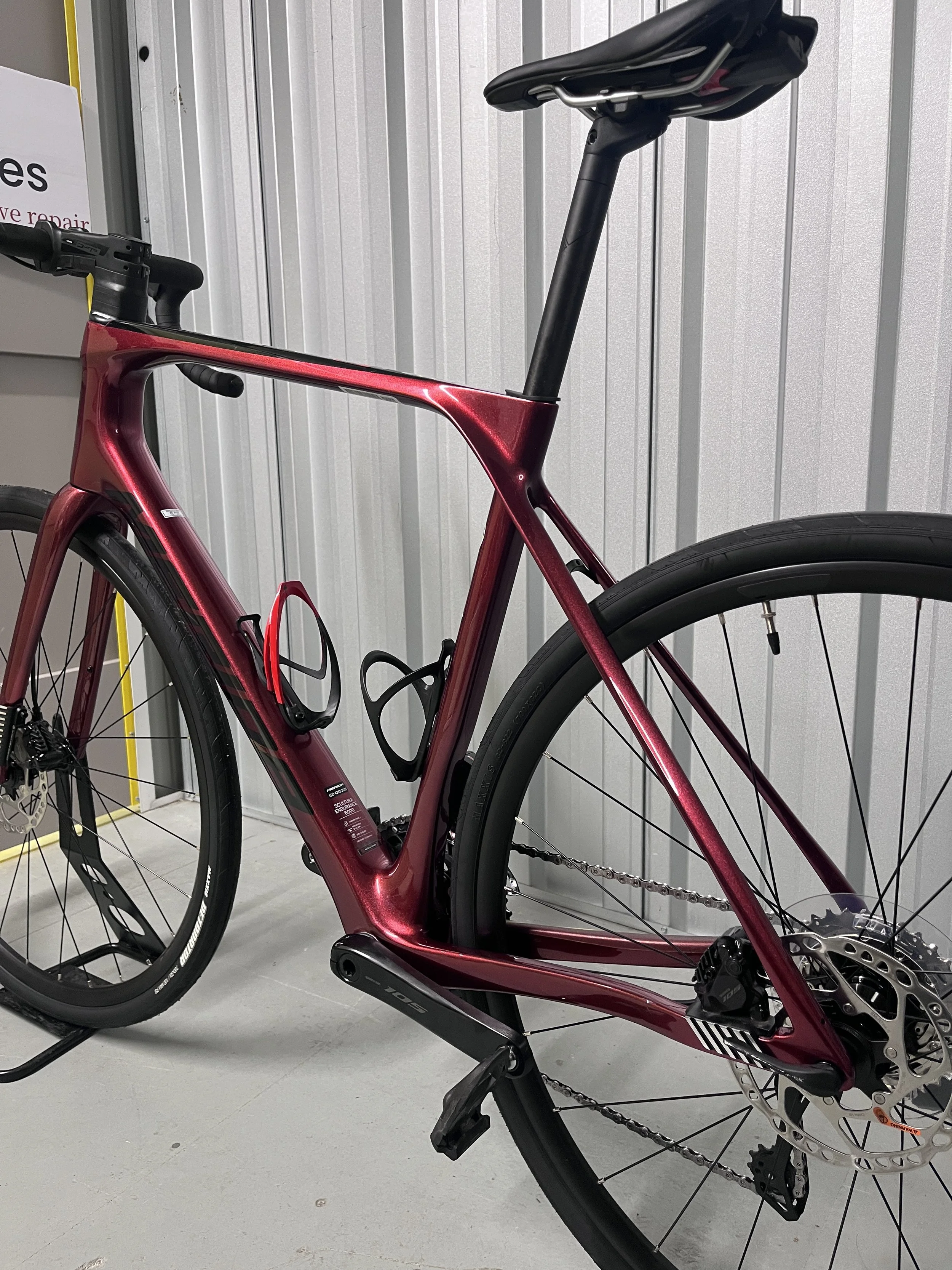 2023 Merida Scultura Endurance 6000 105 DI2 Full Carbon Road Bike