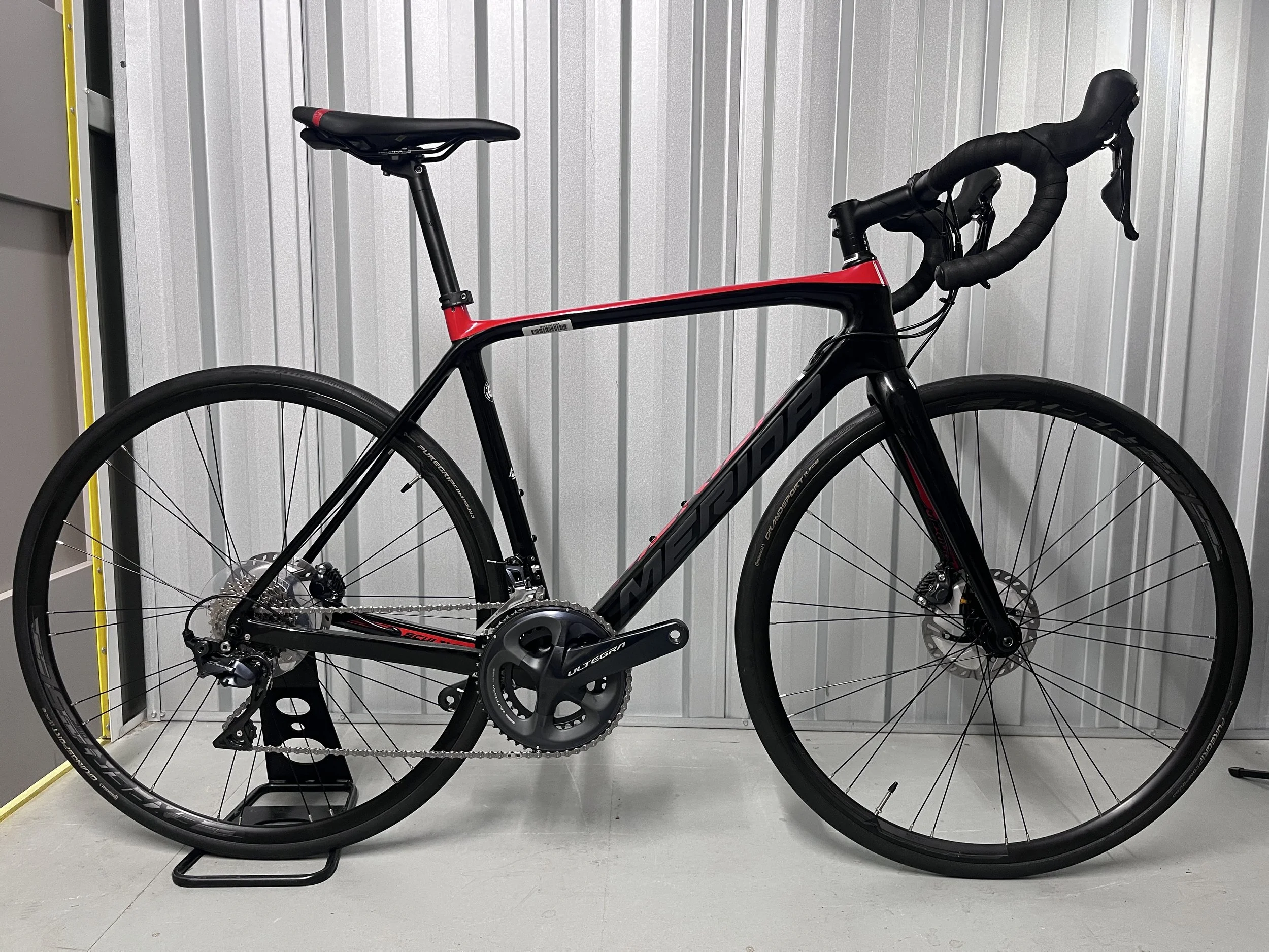 2020 Merida Scultura Limited Full Carbon Road Bike