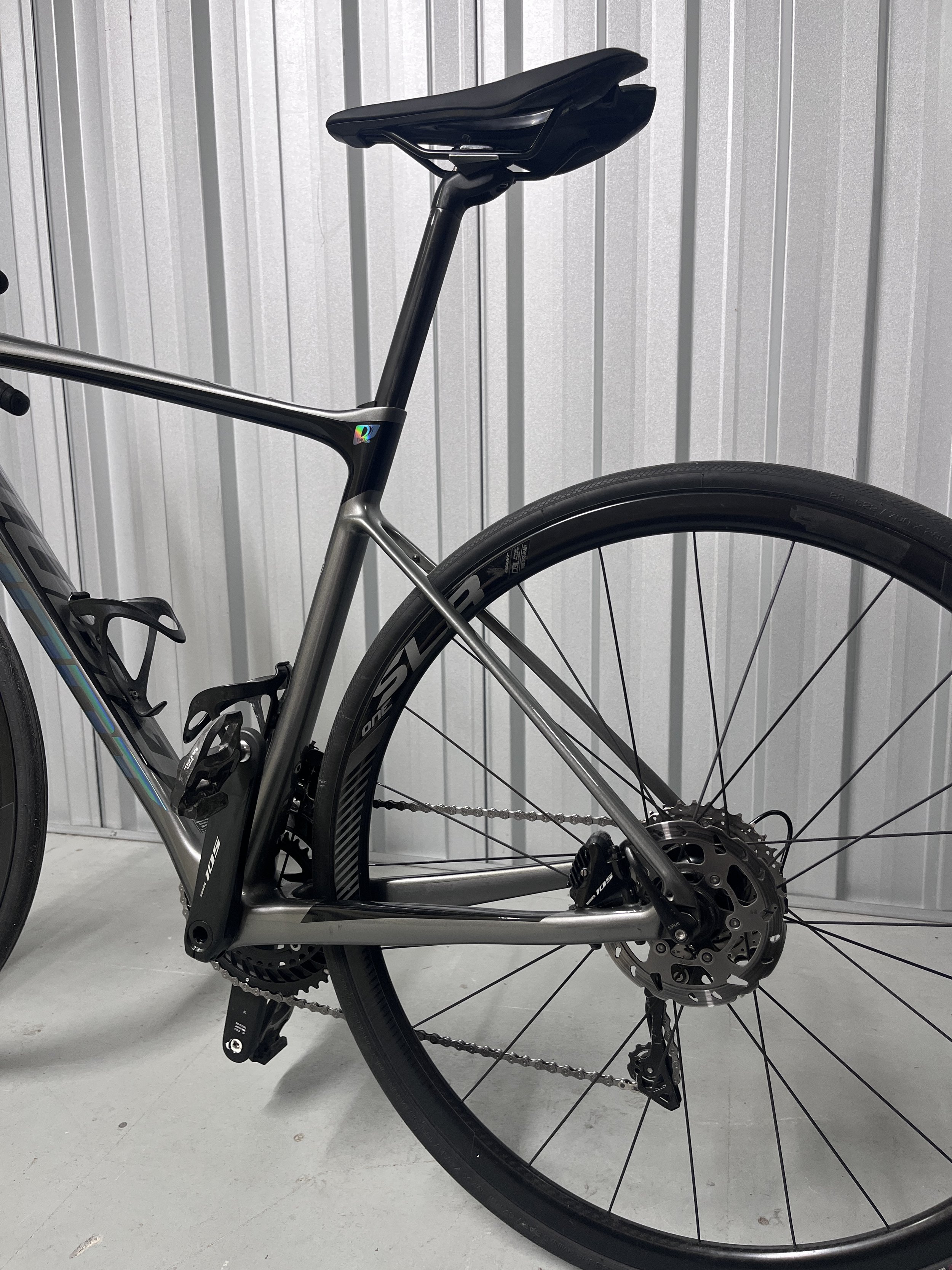 Giant Defy Advanced Pro 2 Full Carbon Road Bike