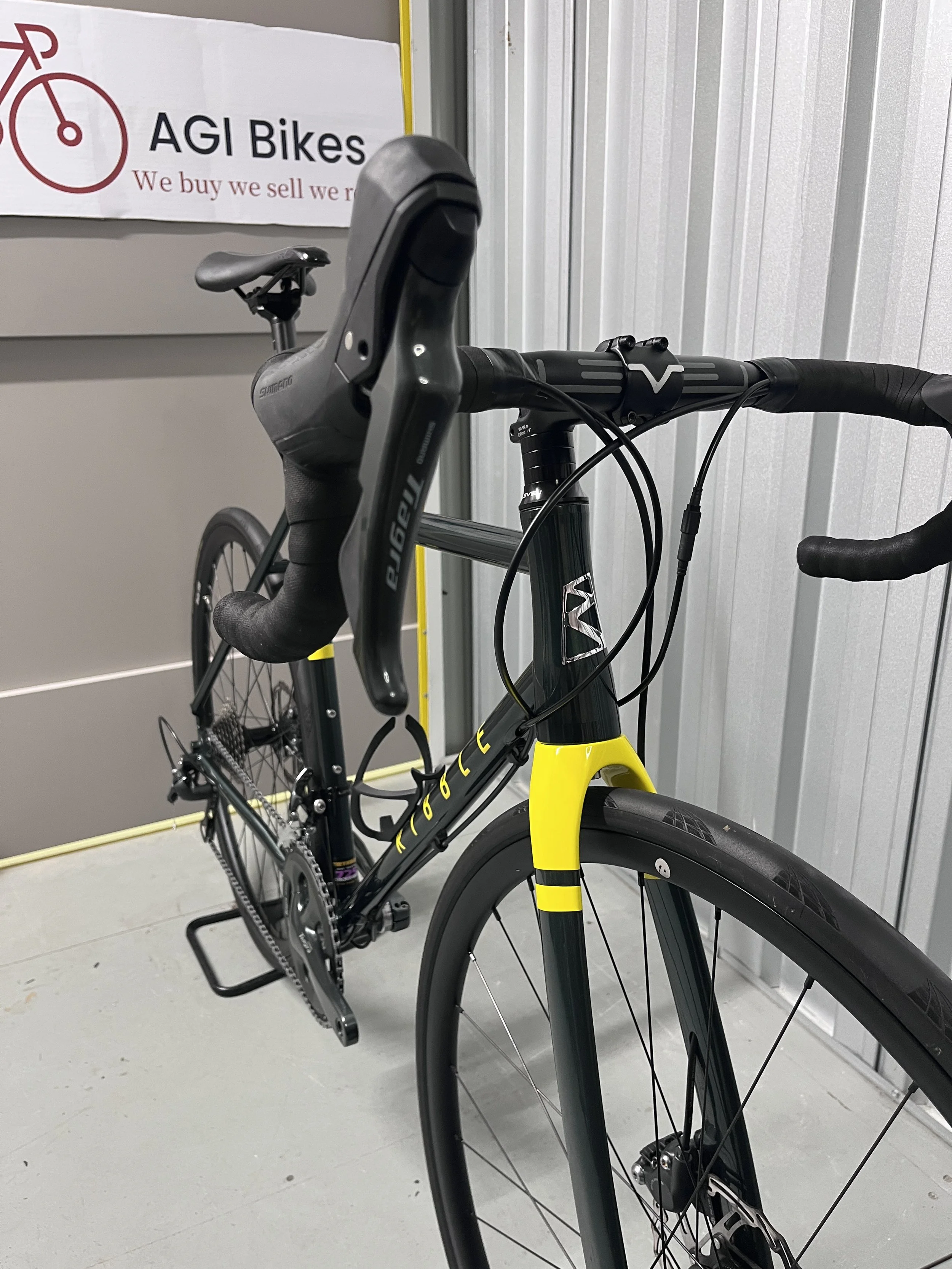2024 Ribble Endurance 725 Disc Steel Frame Road Bike
